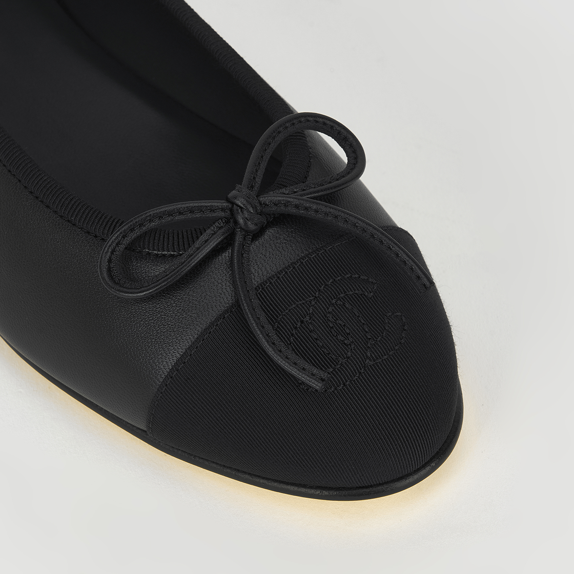 (W) 샤넬 발레리나 플랫 램스킨 그로그랭 & 블랙((W) Chanel Ballerina Flat Lambskin Grosgrain & Black) - 7