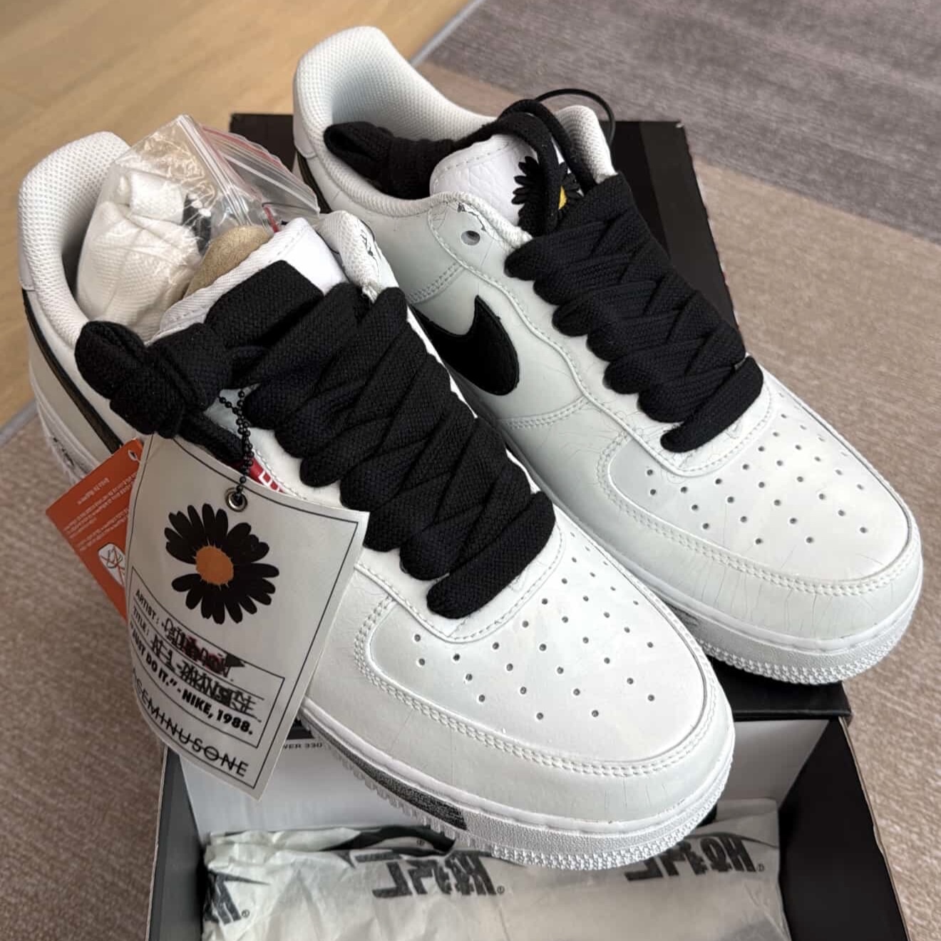 Nike x Peaceminusone Air Force 1 Low Para-Noise 2.0 착용 스타일