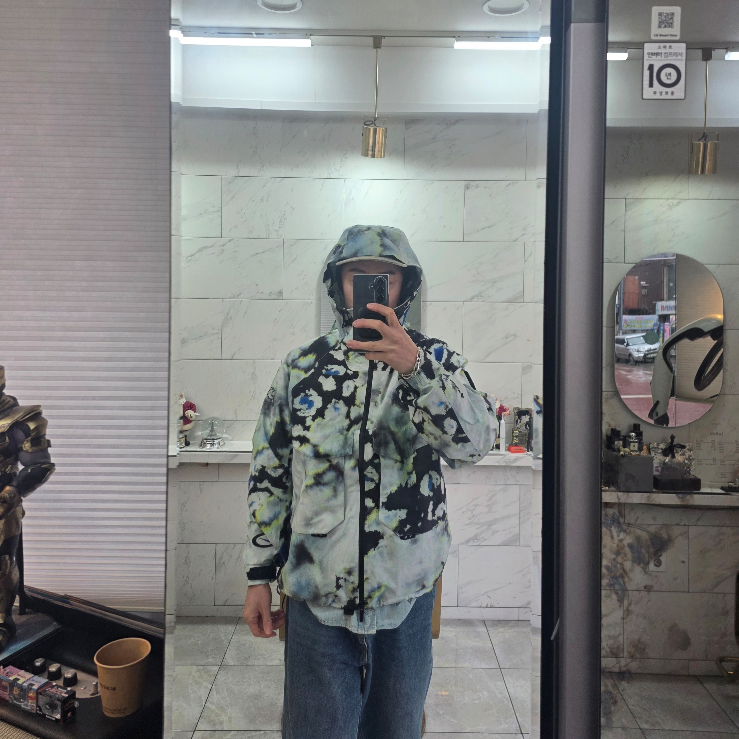 Nike x Drake Nocta Opal Deep Cover Gore-Tex Jacket Off White (FV1931-107) 착용 스타일