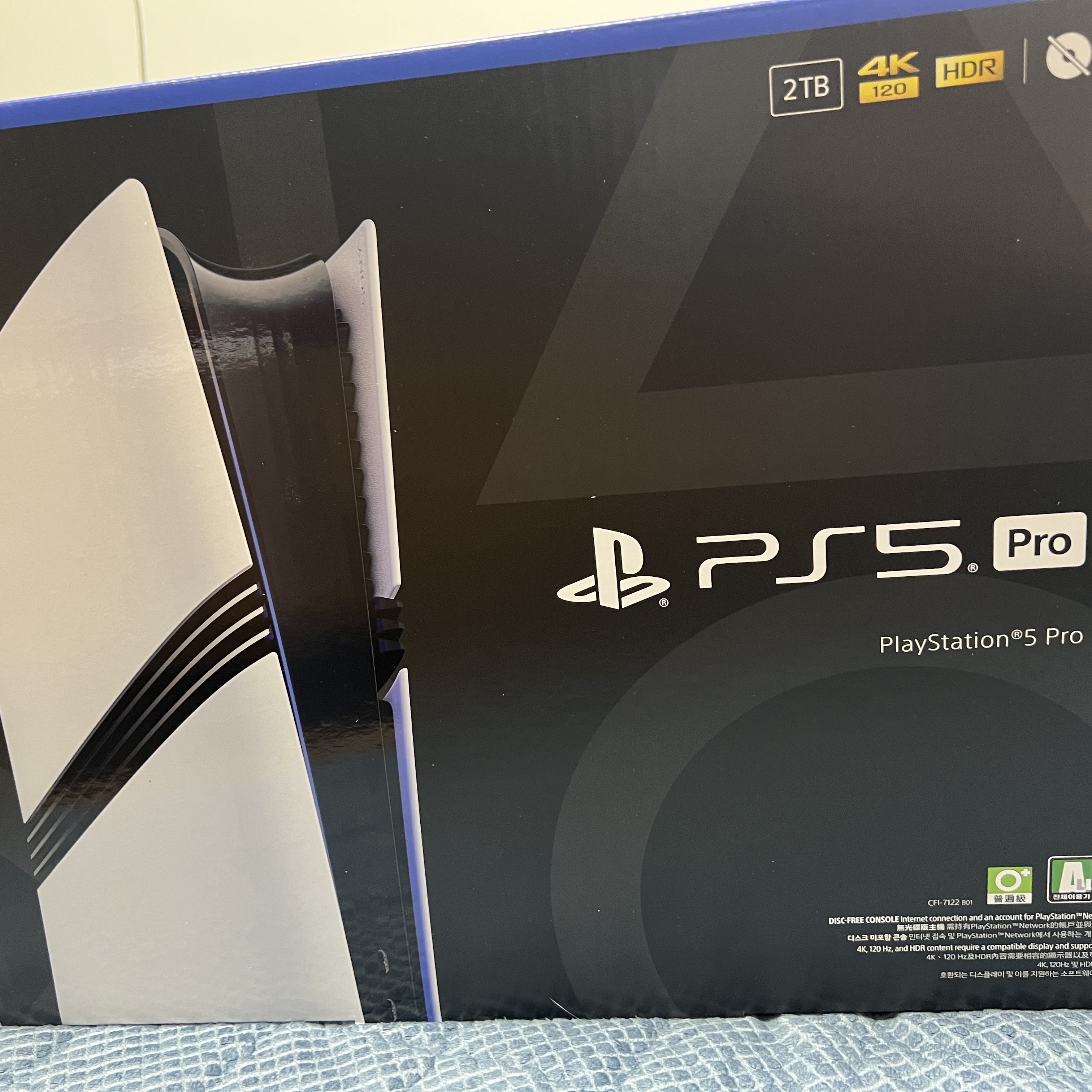 [7% 적립] PlayStation 5 Pro - 2TB 착용 스타일