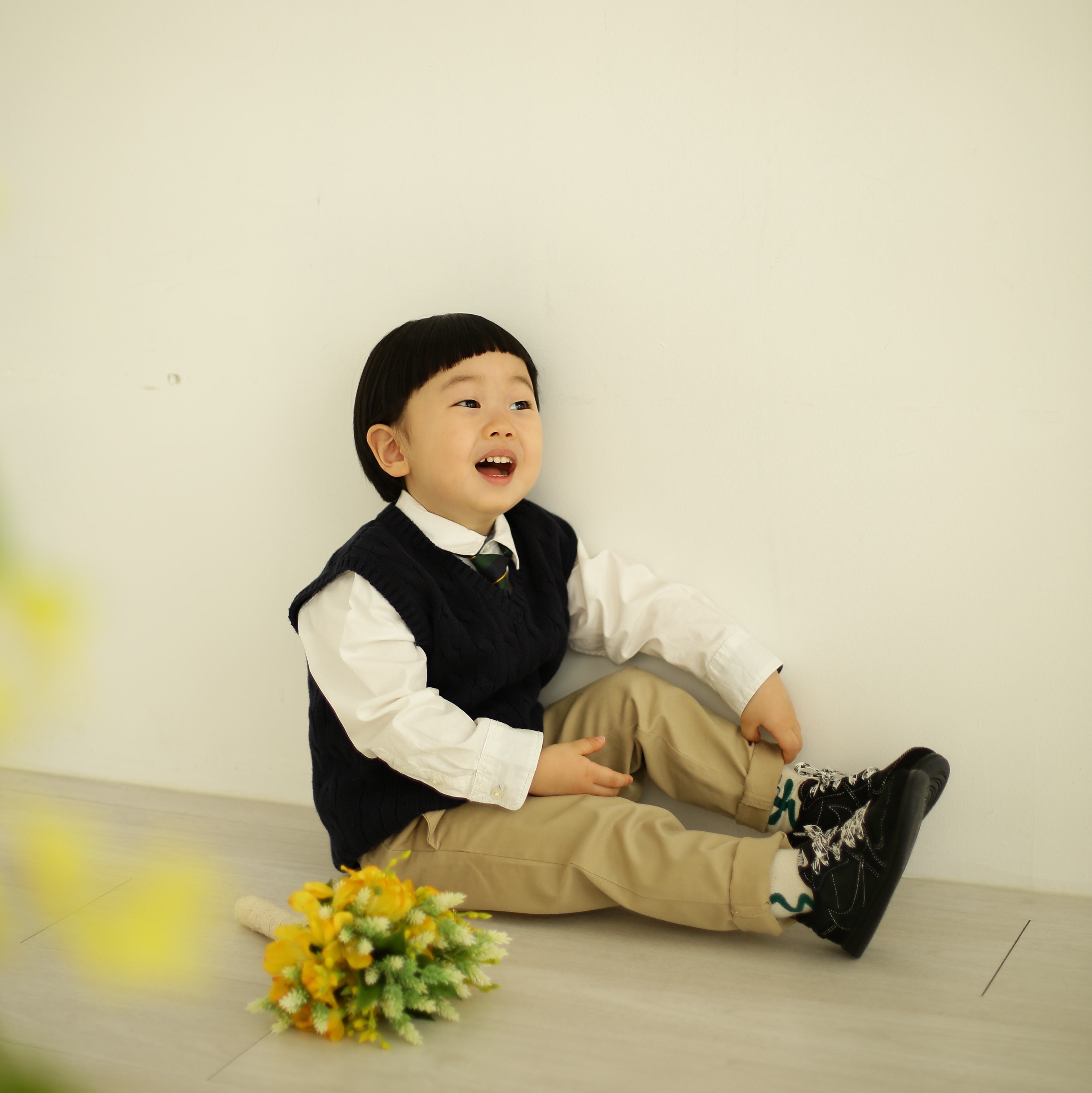 (TD) Jordan 1 x Travis Scott Retro Low OG SP Black Phantom 착용 스타일 - 5