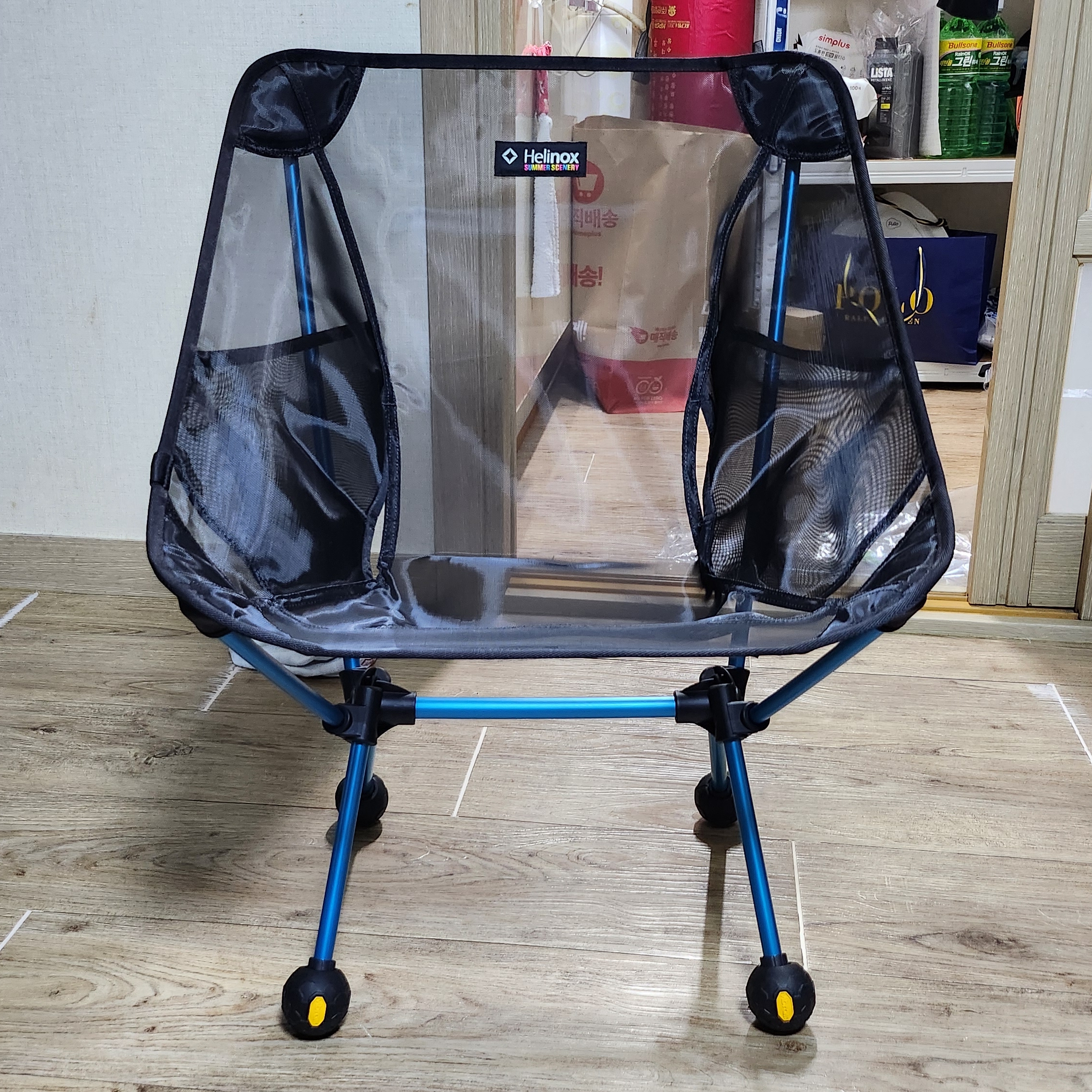 Helinox Summer Scenery Collection Mesh Chair One Black, Helinox Vibram Ball Feet 45mm Black 착용 스타일 - 1