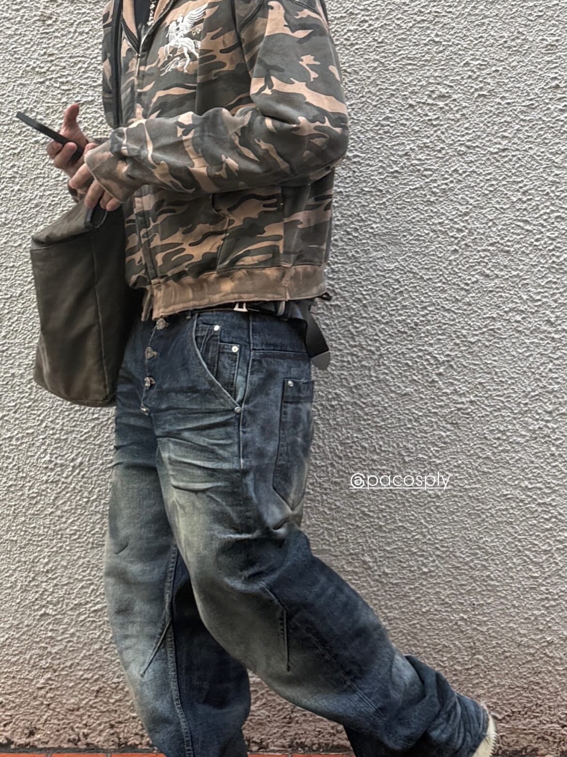 PACOSPLY Rwm Jeans Dirty Blue, PACOSPLY Dirty Falling Angel Zip Up Hoodie Dirty Camo 착용 스타일