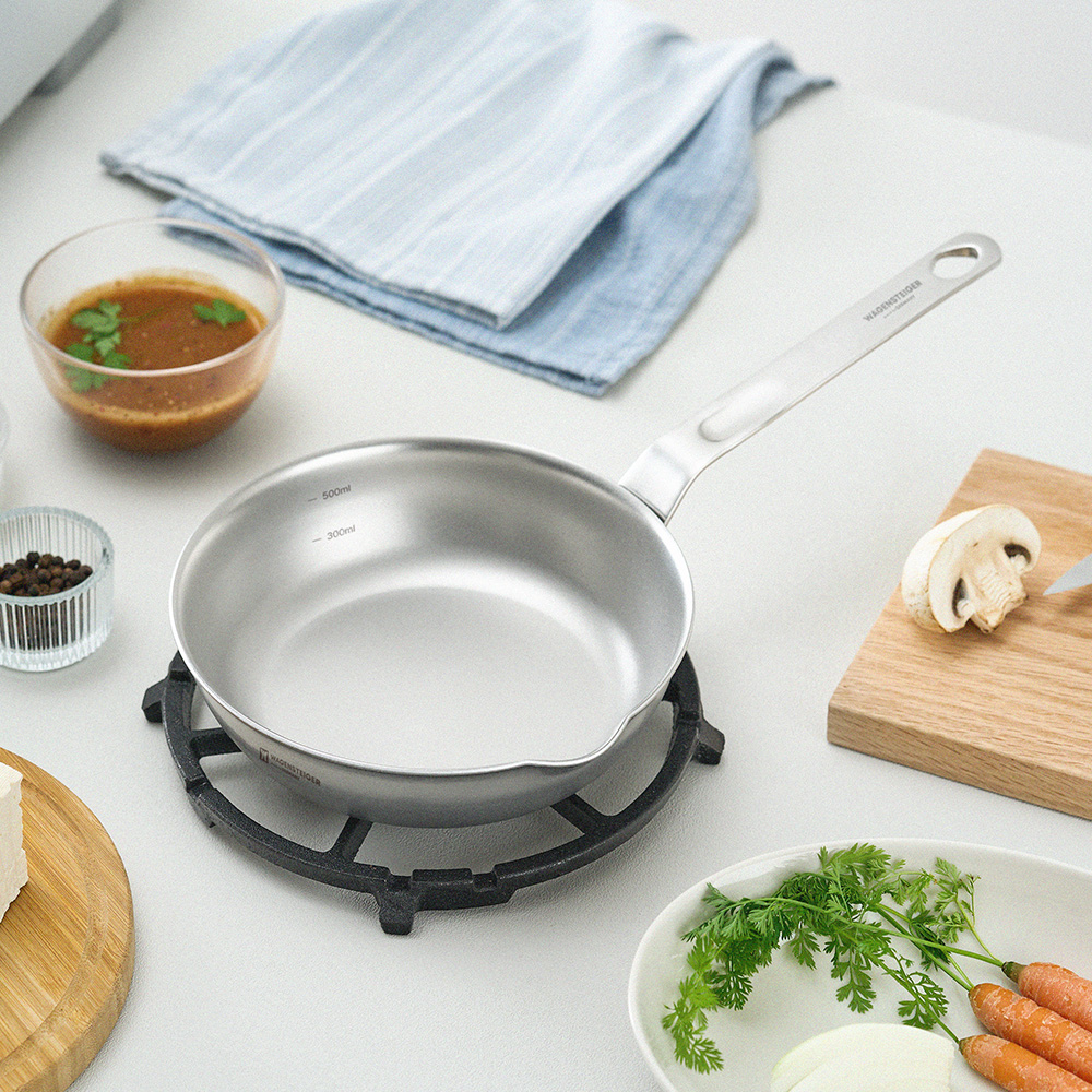 바겐슈타이거 로스탈 통3중 무연마 316 스텐 미니팬 16cm(WAGENSTEIGER Lostal 3-Ply Abrasive-Free 316 Stainless Steel Mini Pan (16cm)) - 3