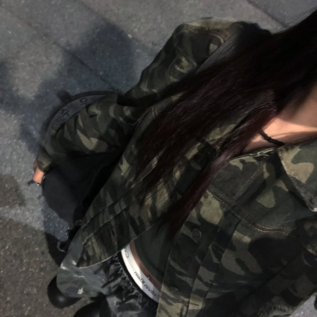 MAINBOOTH Destroyed Camo Trucker Jacket CAMO 착용 스타일 - 6