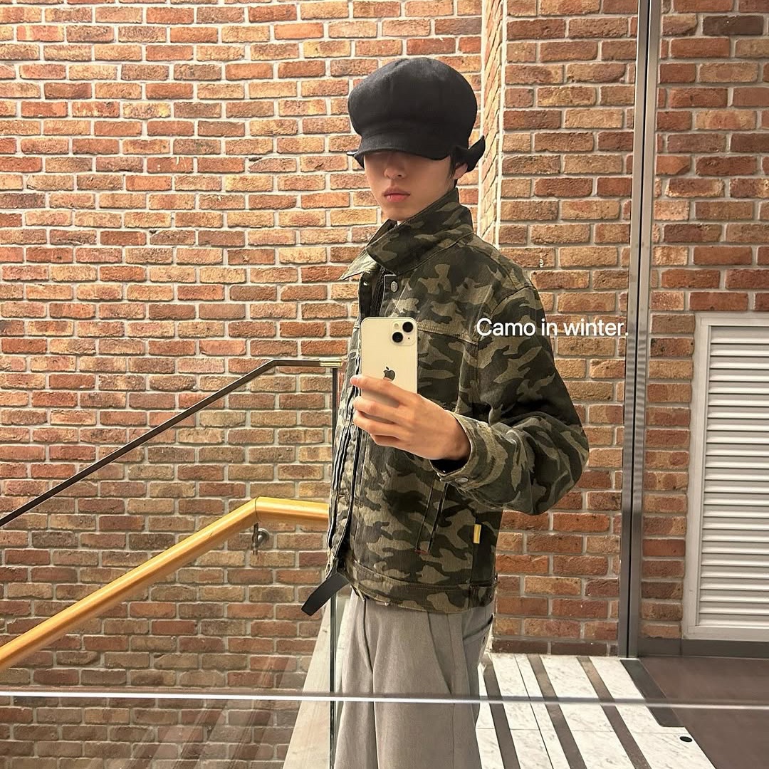 [트리플적립] MAINBOOTH Destroyed Camo Trucker Jacket CAMO 착용 스타일 - 1