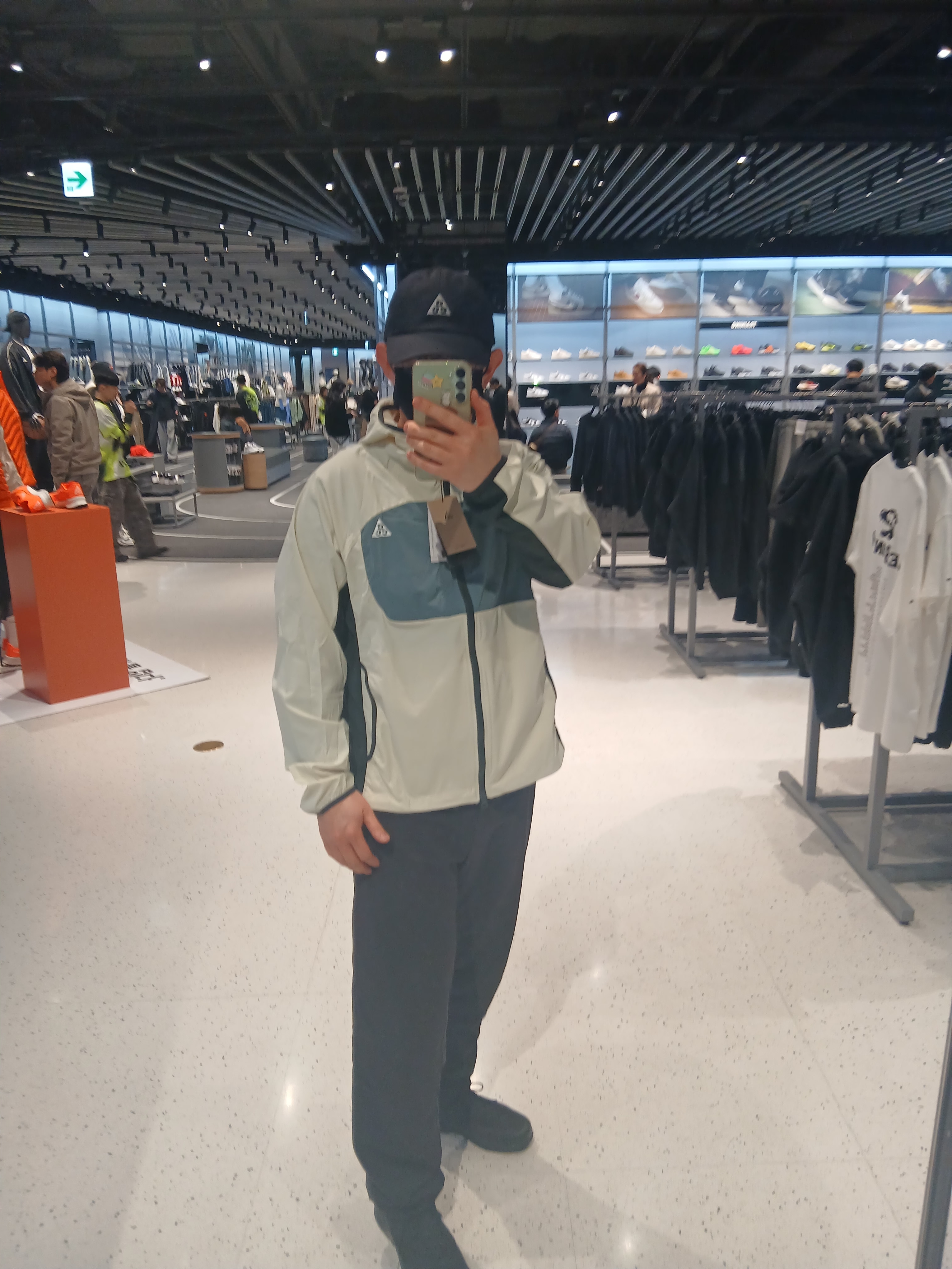 Nike ACG Club Unstructured Cap Black, Nike ACG Five Towers UV Protection Jacket Sea Glass Black Spruce - Asia 착용 스타일 - 9