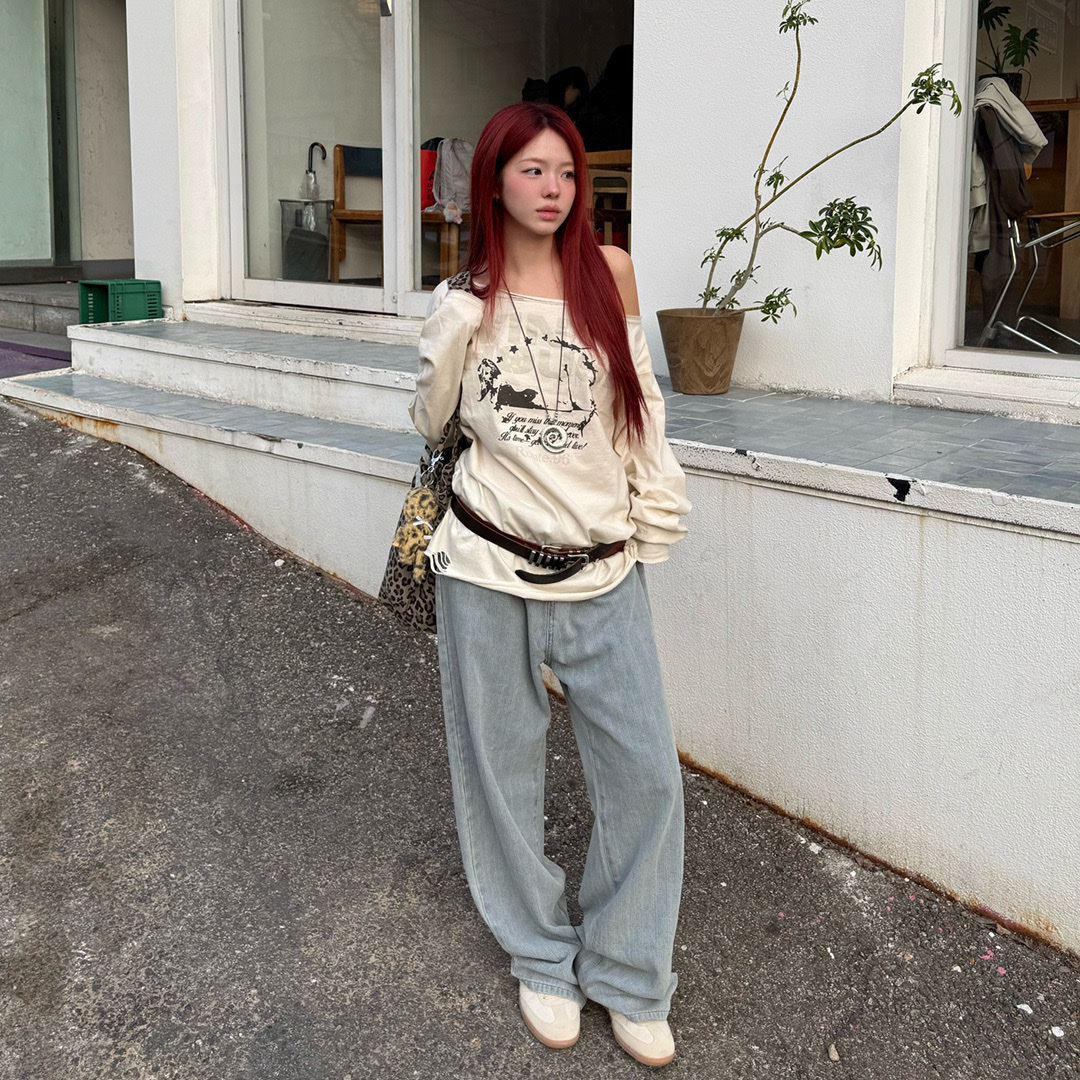 Thevinylhouse Raw Cut Over Ls Tee (W) Cream 착용 스타일