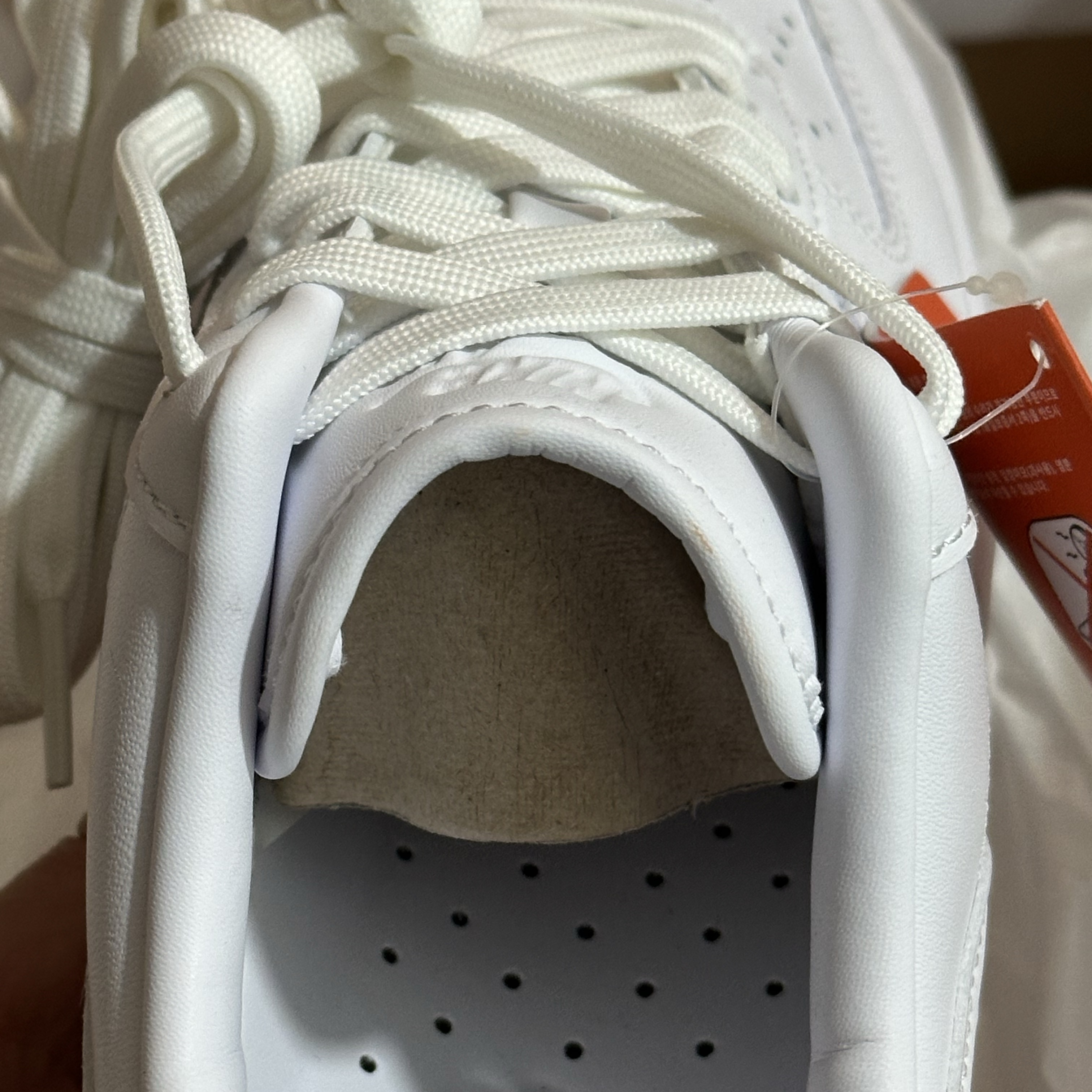 Nike Air Force 1 '07 Fresh White 착용 스타일 - 2