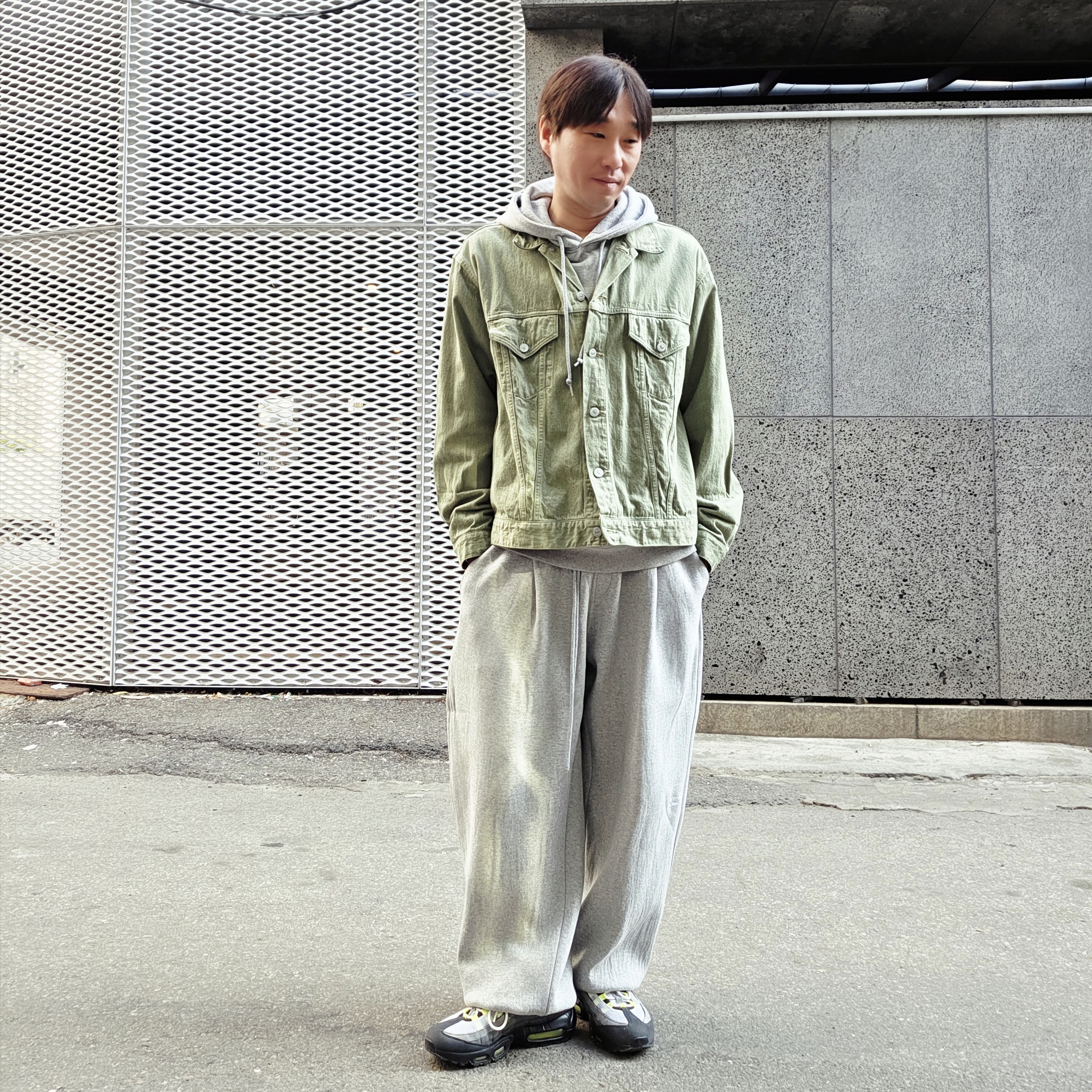 Nike Air Max 95 OG Neon Yellow 2020 착용 스타일