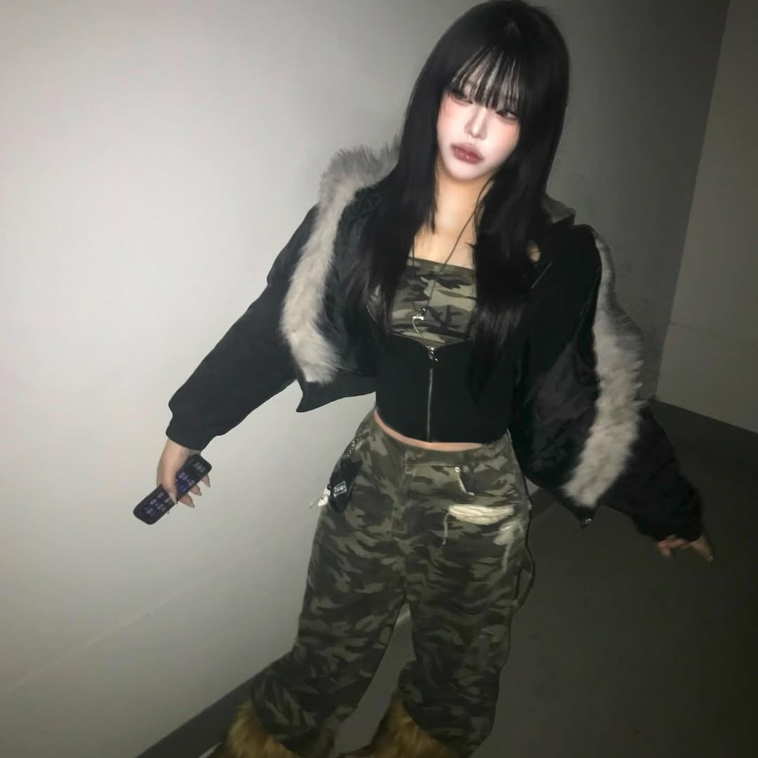 [트리플적립] MAINBOOTH Destroyed Camo Pants CAMO 착용 스타일 - 4