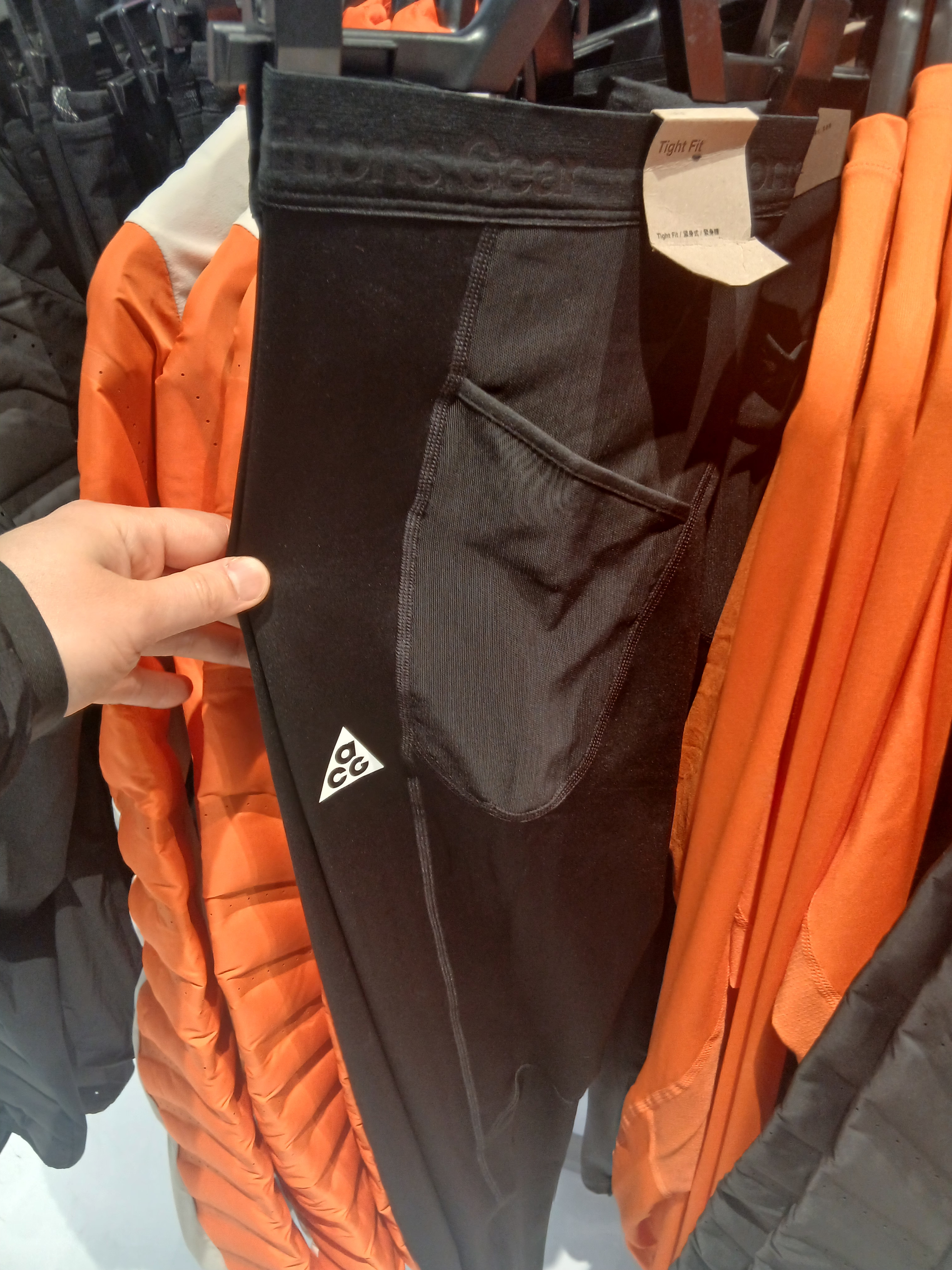 Nike ACG Club Unstructured Cap Black, Nike ACG Phantazma Storm-Fit ADV Jacket Black Summit White - Asia 착용 스타일 - 7