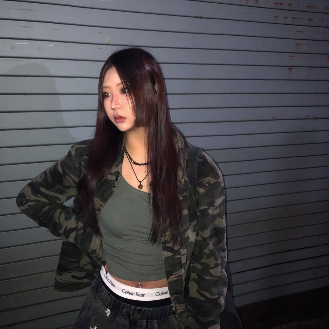 MAINBOOTH Destroyed Camo Trucker Jacket CAMO 착용 스타일 - 4