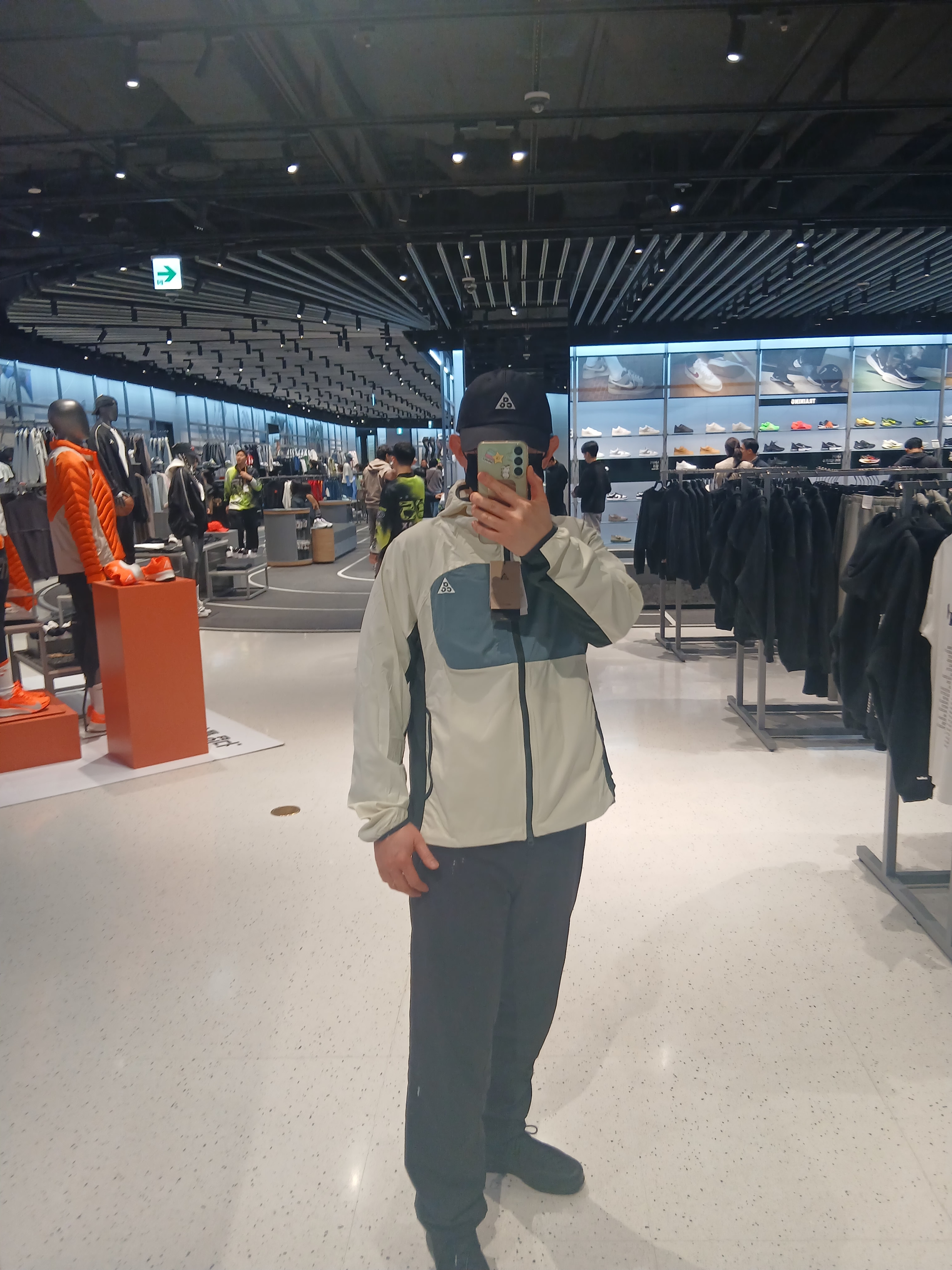 Nike ACG Club Unstructured Cap Black, Nike ACG Five Towers UV Protection Jacket Sea Glass Black Spruce - Asia 착용 스타일 - 1