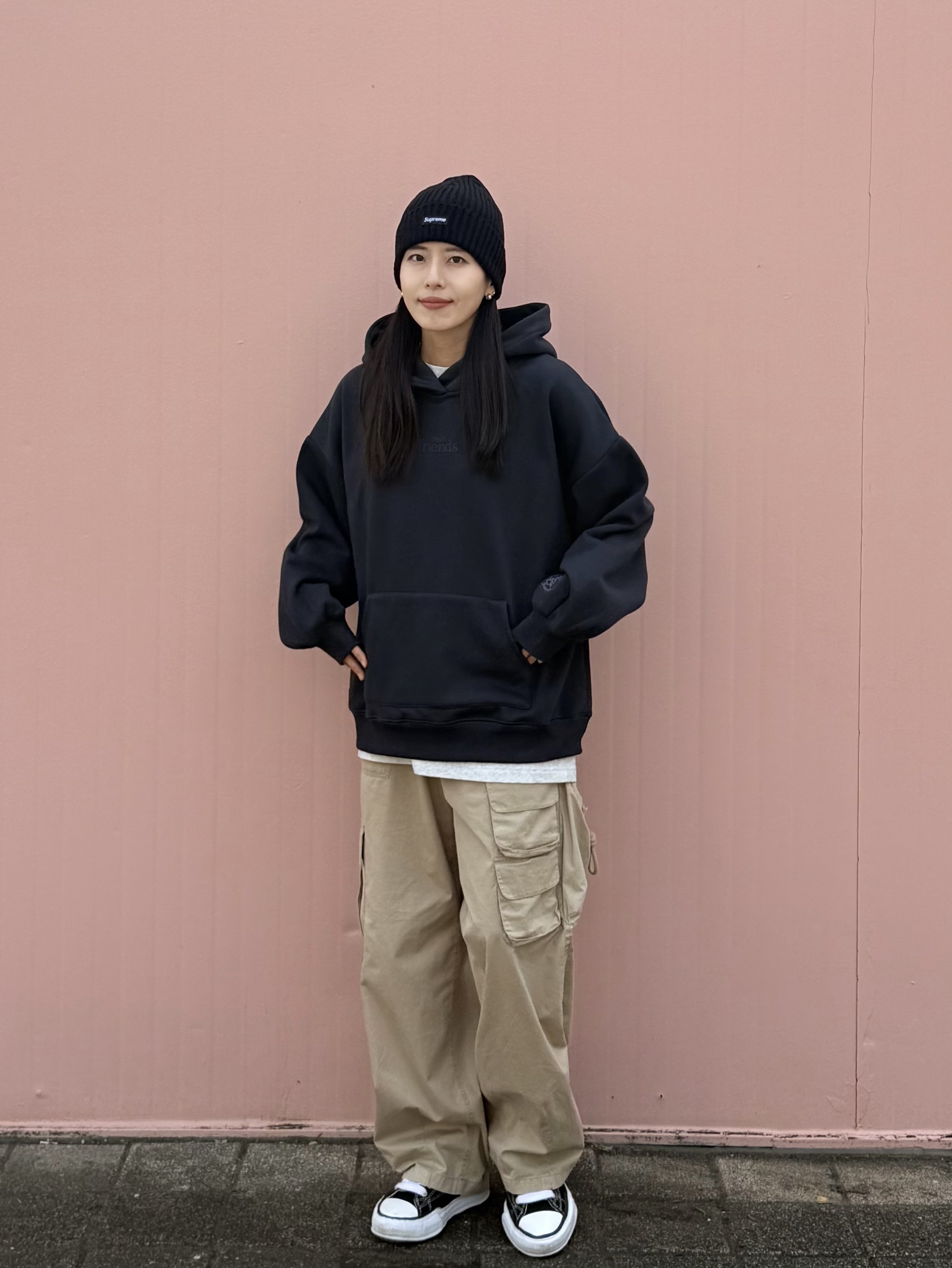 Supreme Overdyed Beanie Black, Fritur Kyoto Cargo Pants Beige_F251PT01 착용 스타일 - 2