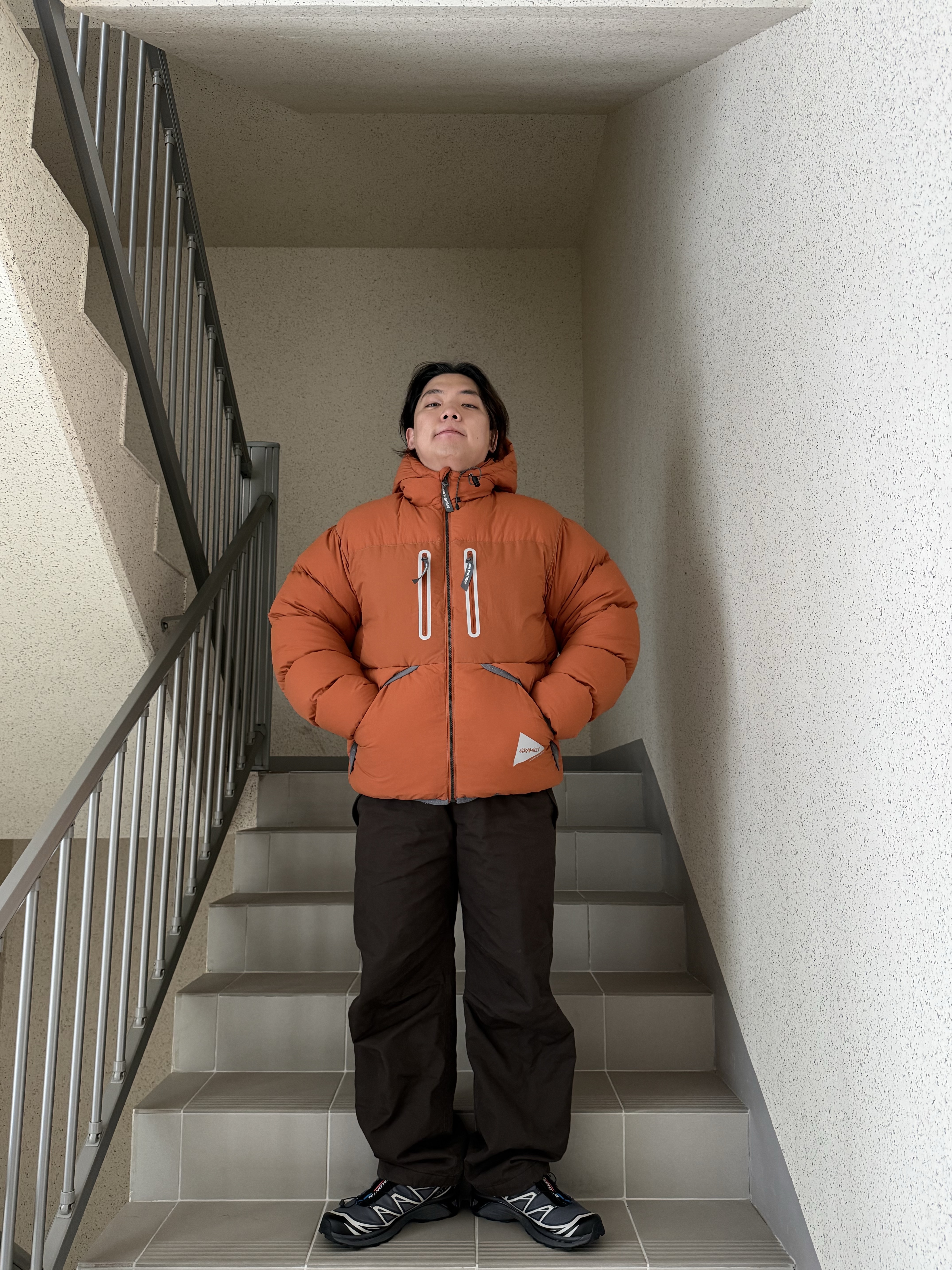 Salomon XT-6 Gore-Tex Black Ebony 착용 스타일 - 3