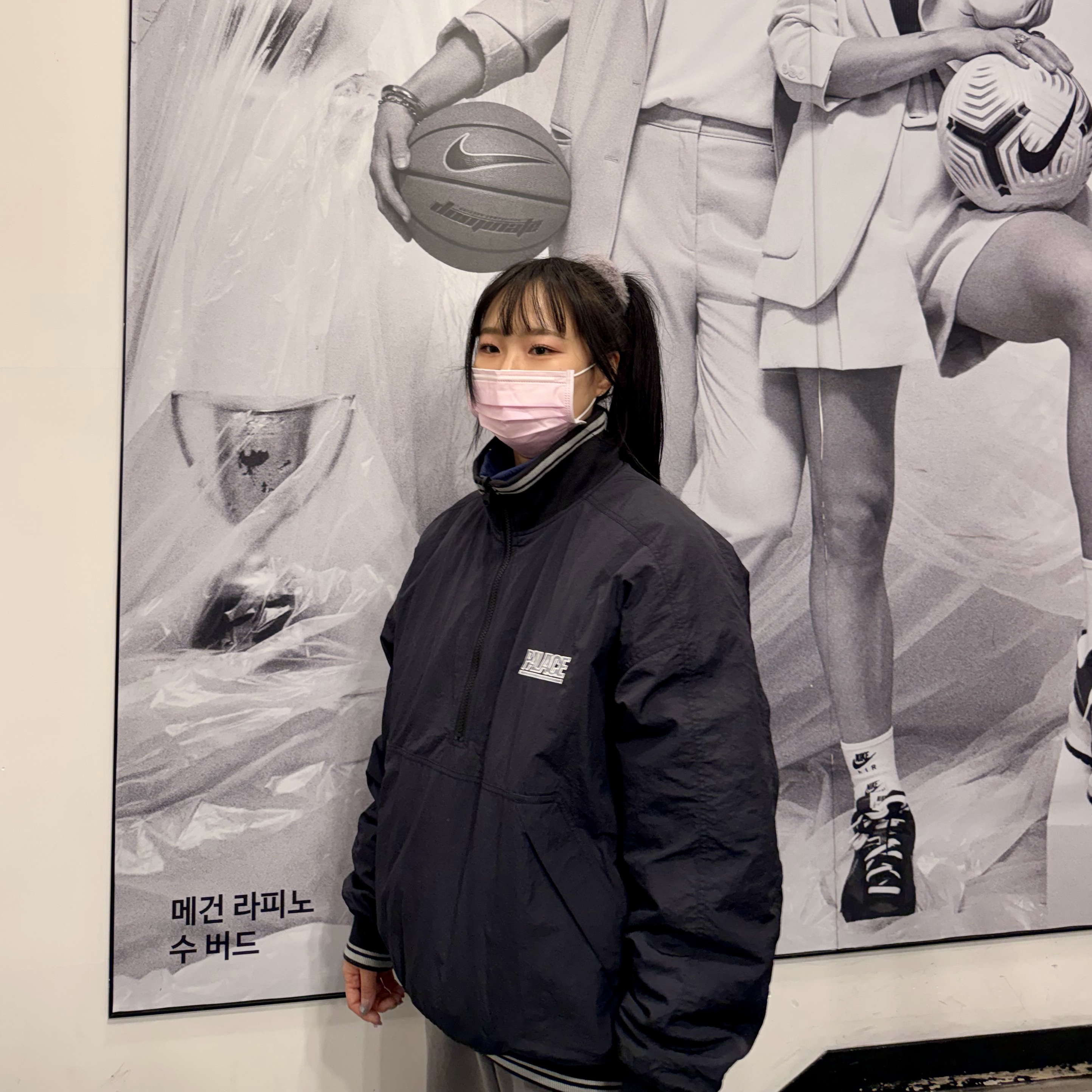 Jordan 1 x Travis Scott x Fragment Retro Low OG SP Military Blue, Palace Reversible Quilted Sports Bomber Black - 23SS 착용 스타일 - 2