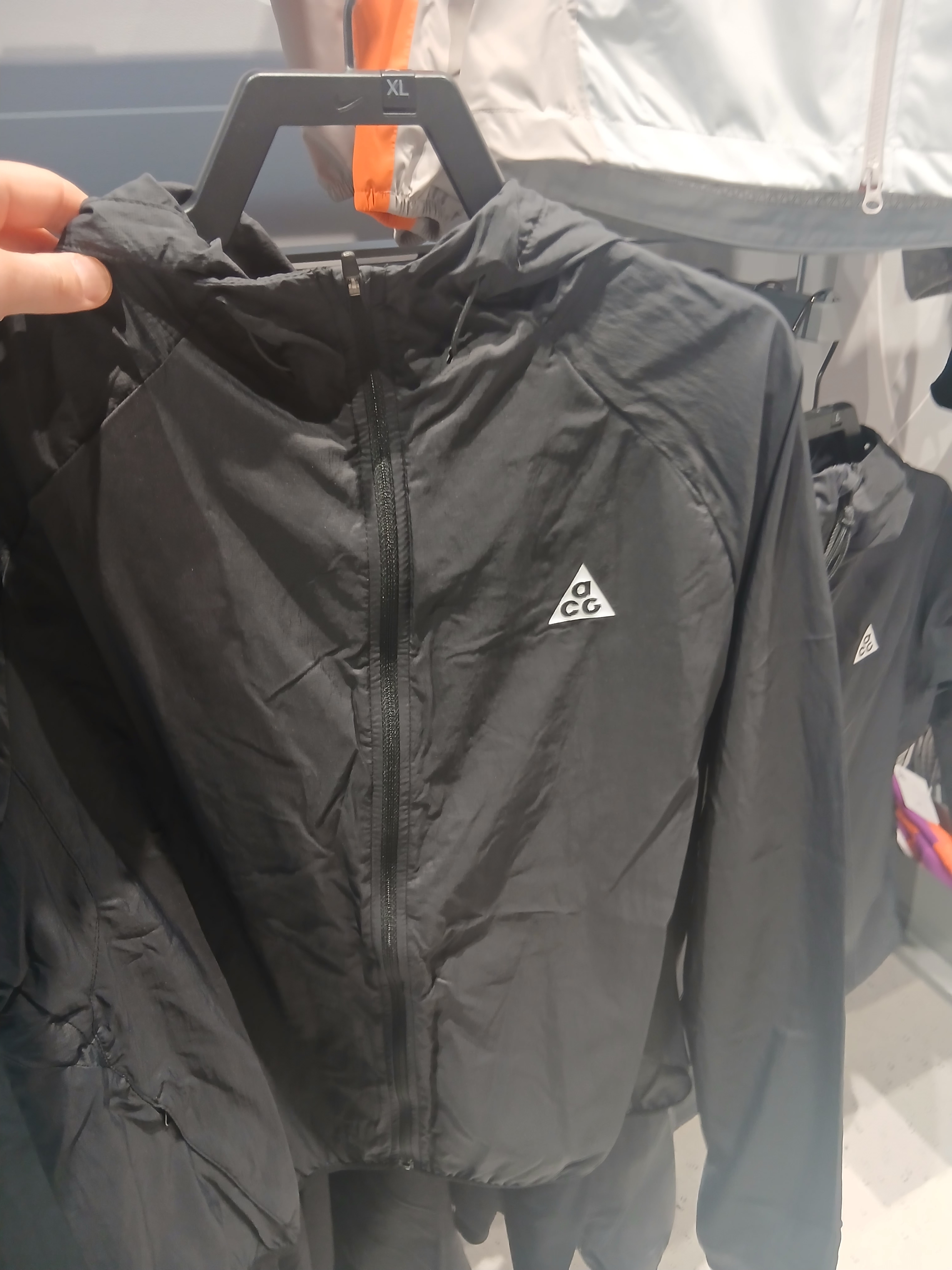 Nike ACG Club Unstructured Cap Black, Nike ACG Phantazma Storm-Fit ADV Jacket Black Summit White - Asia 착용 스타일 - 3