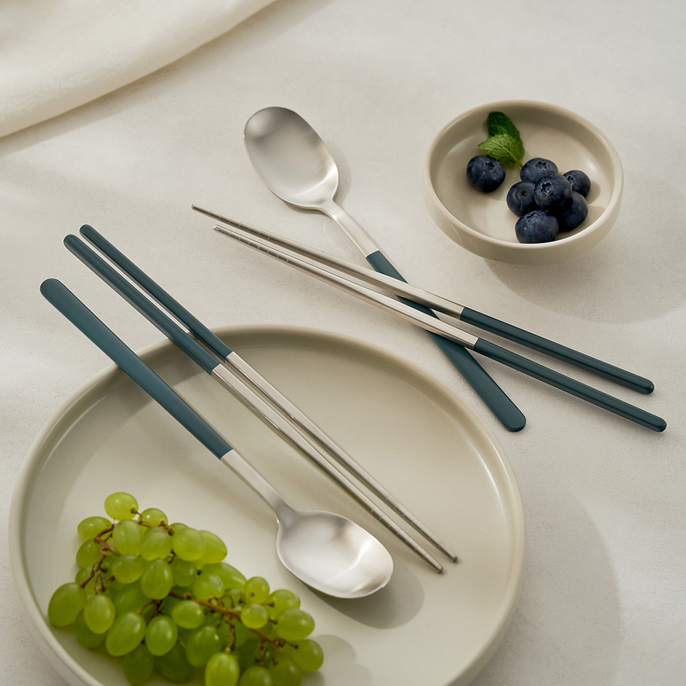 바겐슈타이거 스텐 304 데일로어 4종 컬러 수저세트(WAGENSTEIGER Stainless Steel 304 Daylor 4-Color Cutlery Set (Spoon & Chopsticks)) - 2