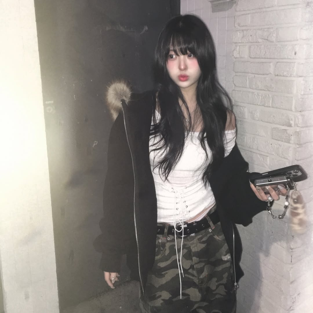 MAINBOOTH Destroyed Camo Pants CAMO 착용 스타일 - 9