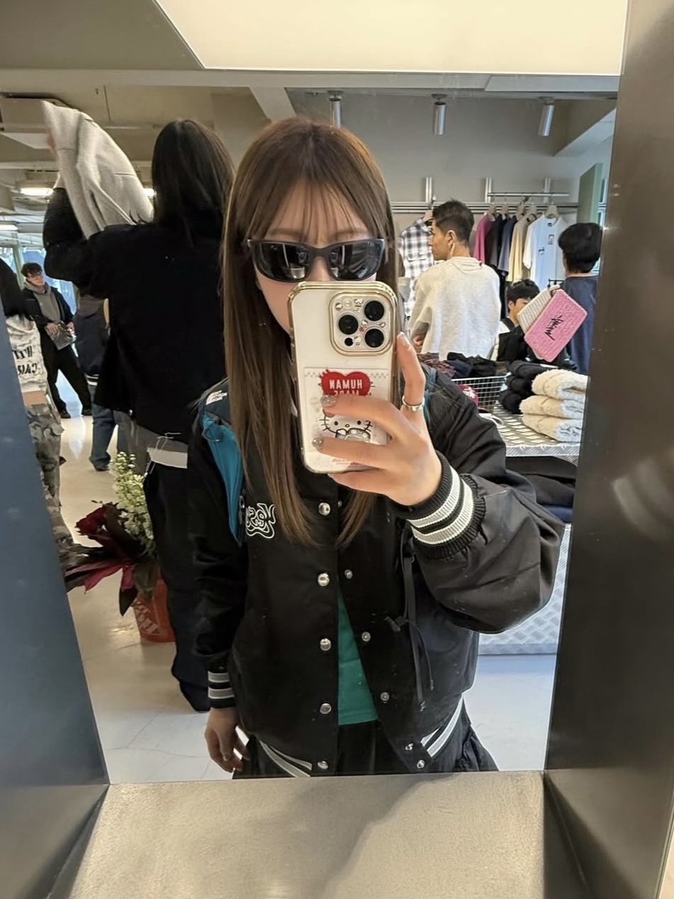 [더블적립] YESEYESEE Y.E.S Team Stadium Jacket Black, Human Made HM iPhone 16 Pro Case Black 착용 스타일