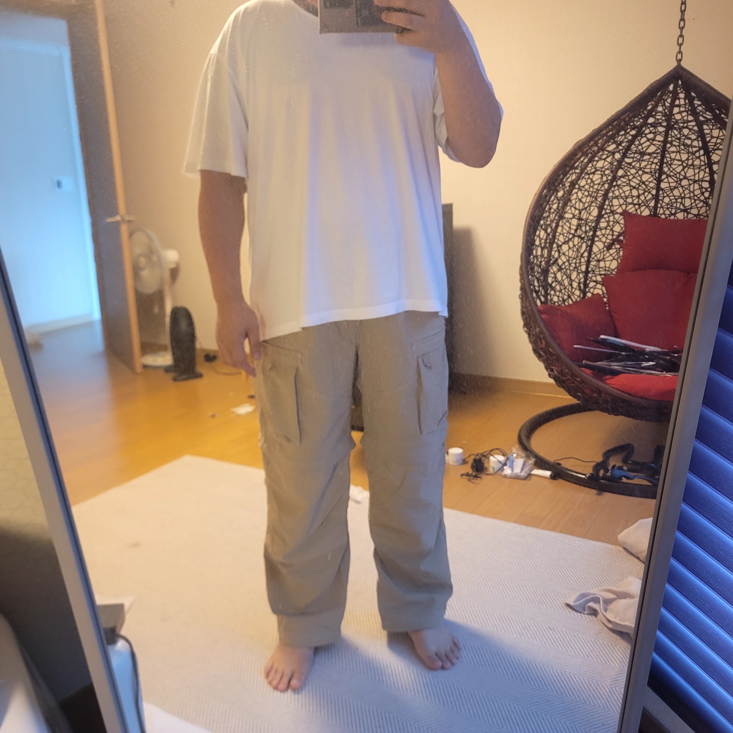 Nike ACG Smith Summit Cargo Pants Khaki Iron Ore - US/EU 착용 스타일 - 2
