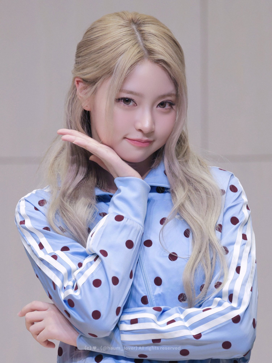 (W) Adidas Originals Satin Polka Dot Track Top Black - KR Sizing, (W) Adidas Originals Satin Polka Dot Track Top Off White - KR Sizing 착용 스타일 - 4