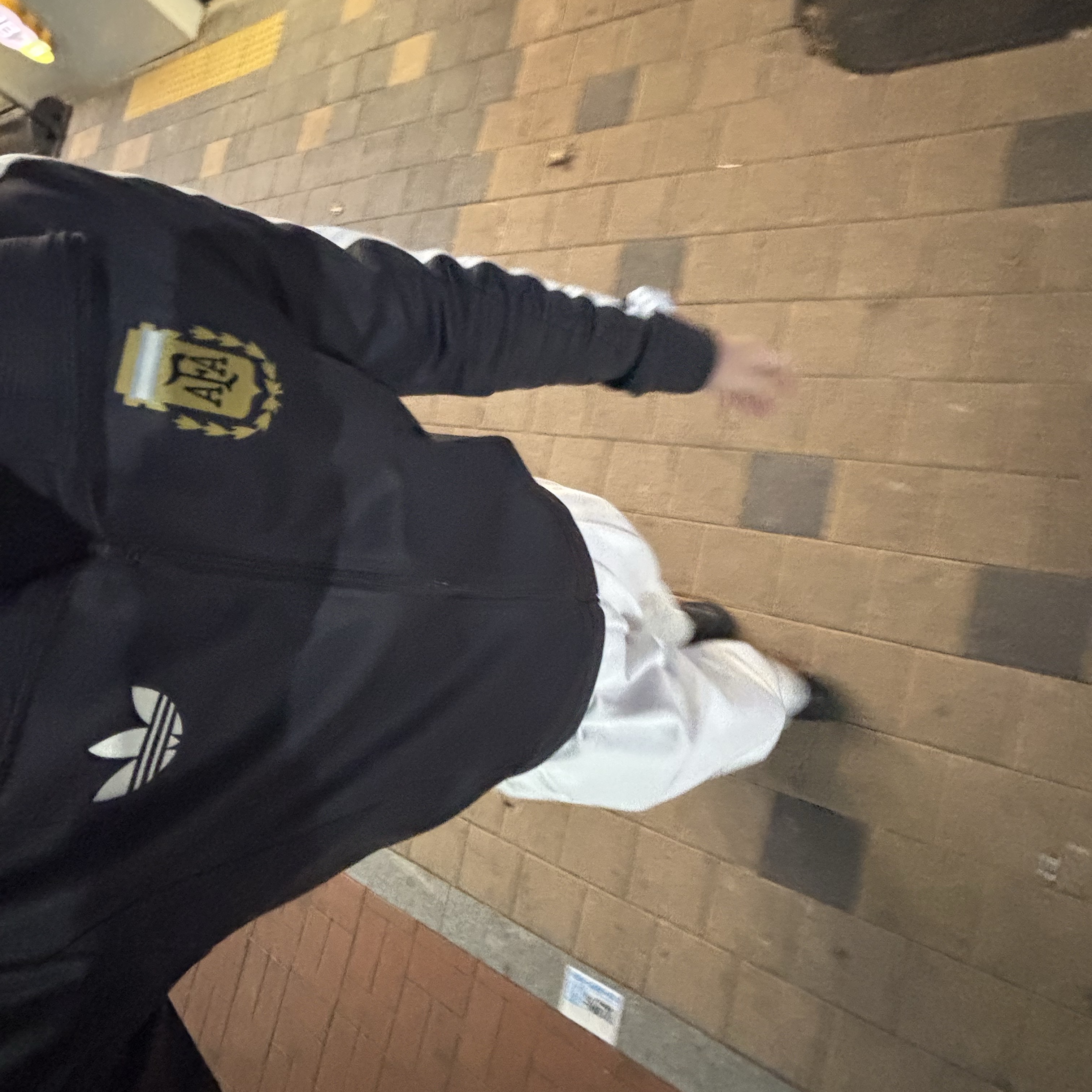 Adidas Argentina Beckenbauer Track Top Utility Black - KR Sizing 착용 스타일