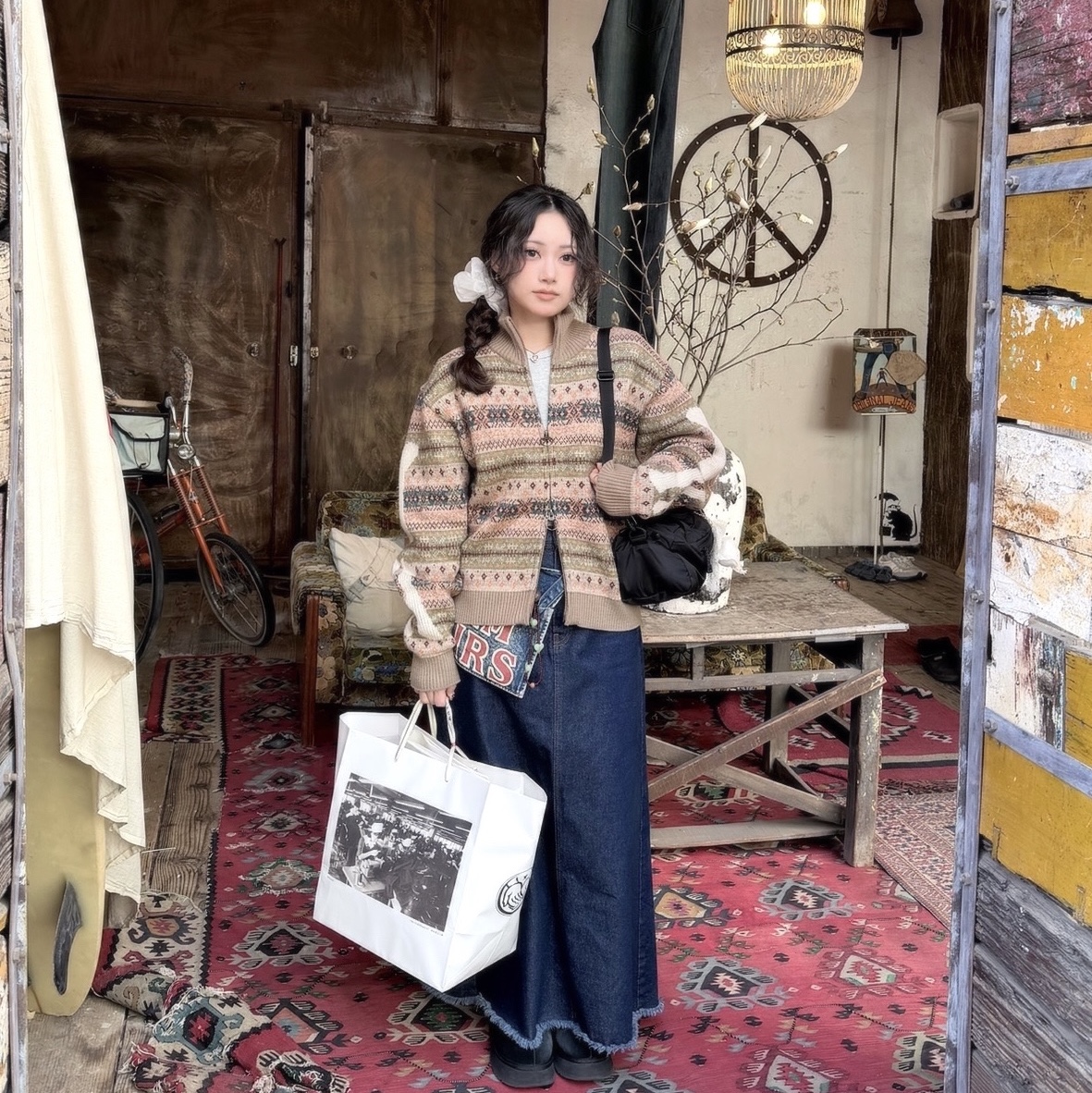 Kapital 7G Wool Fair Isle Bone Zip Short Cardigan Orange, Kapital 13 oz. Denim Pencil Skirt Indigo 착용 스타일