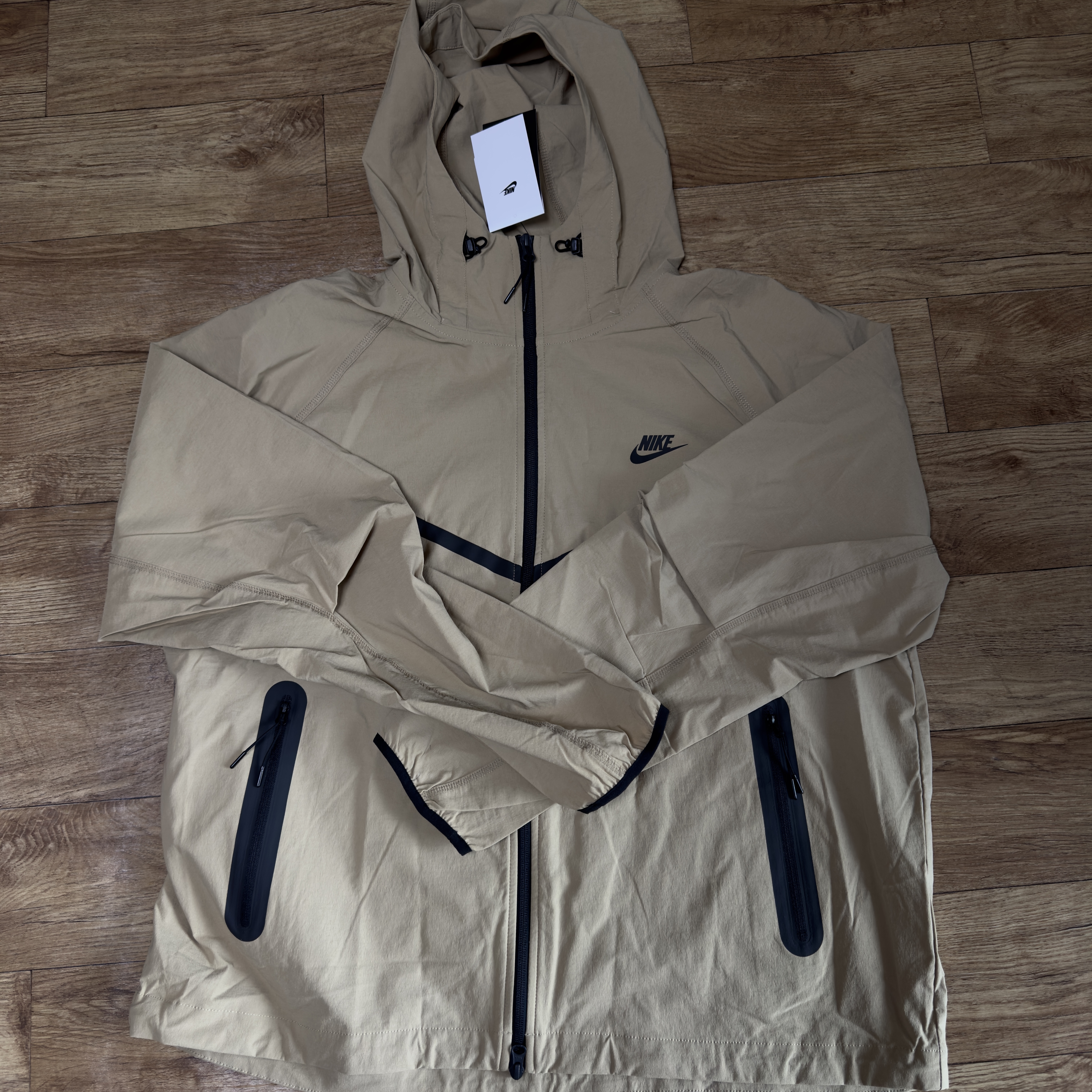 Nike Tech Windrunner Woven Full Zip Jacket Parachute Beige Black - Asia 착용 스타일