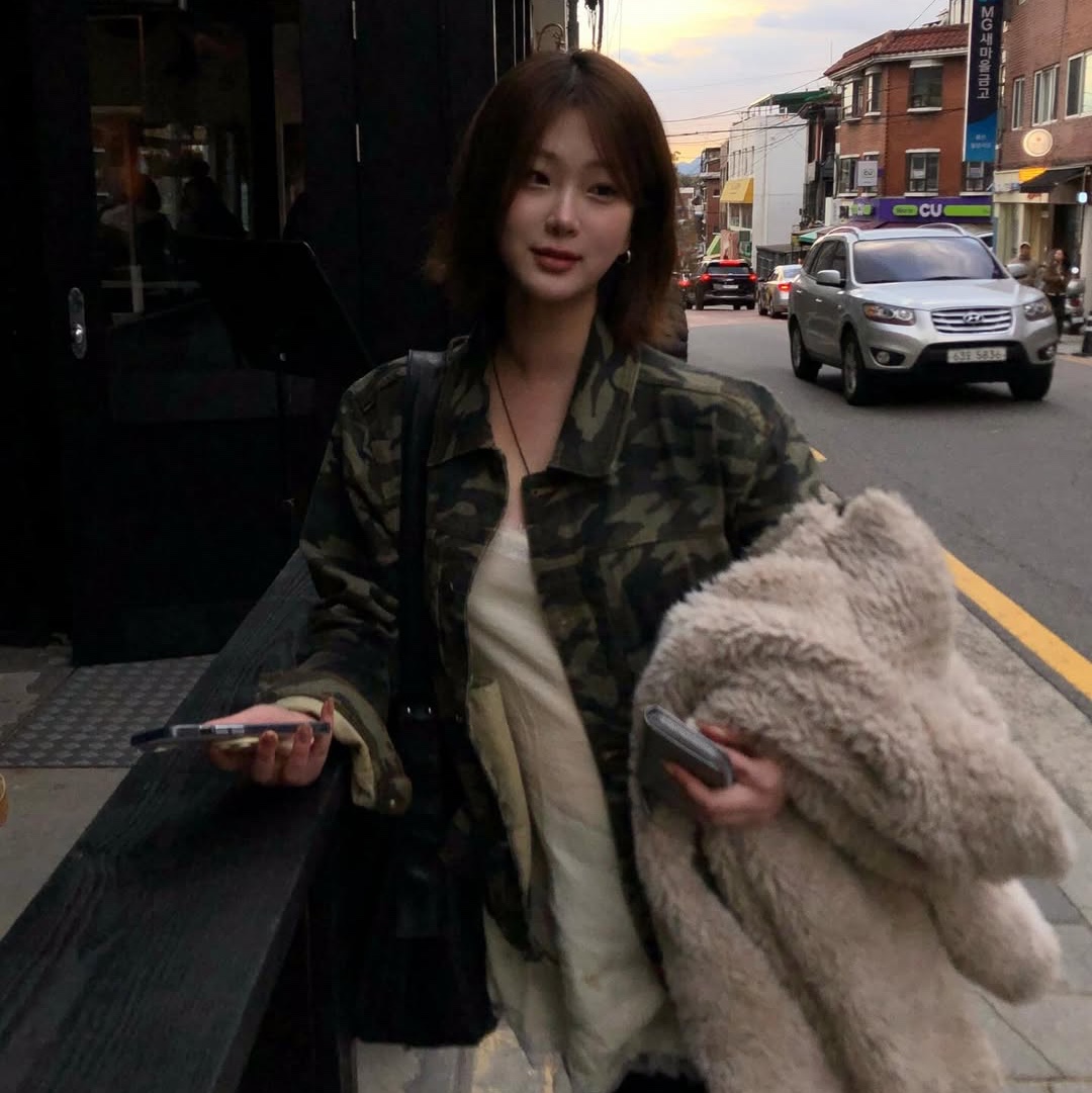 MAINBOOTH Destroyed Camo Trucker Jacket CAMO 착용 스타일 - 4