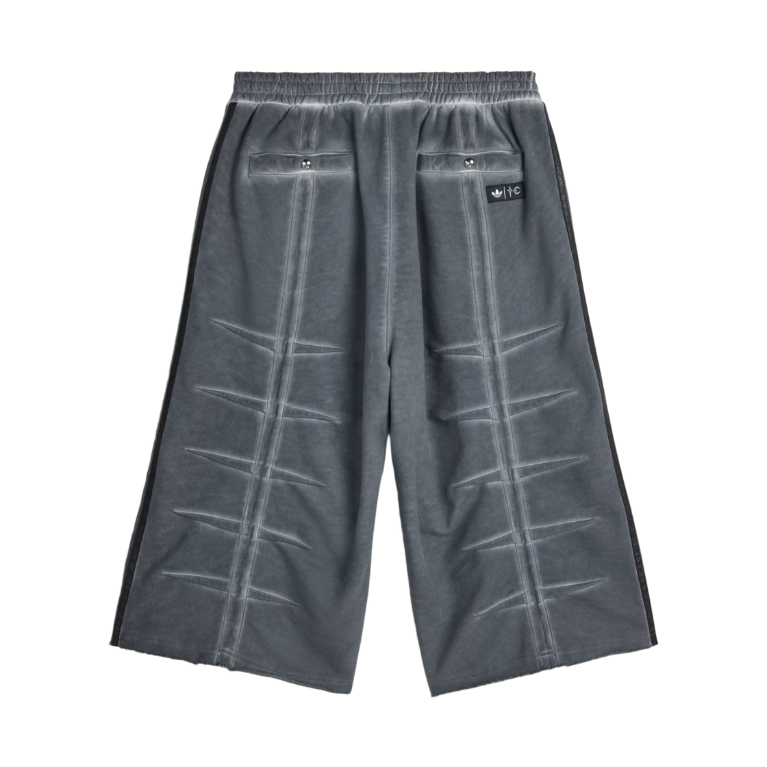 아디다스 x 떠그 클럽 버뮤다 쇼츠 블랙 - US 사이즈(Adidas x Thug Club Bermuda Shorts Black - US Sizing) - 2