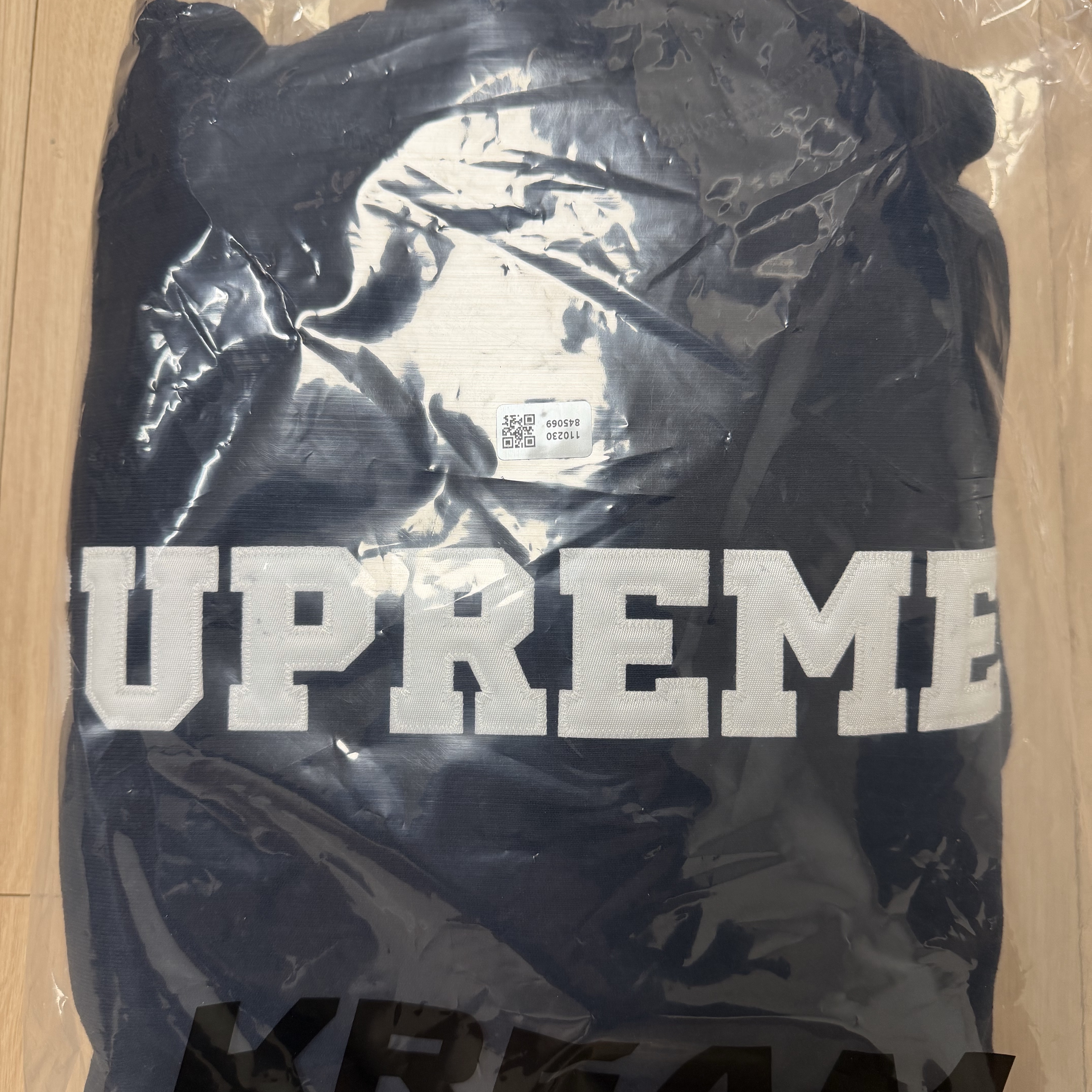 Supreme Collegiate Hooded Sweatshirt Navy - 24SS 착용 스타일