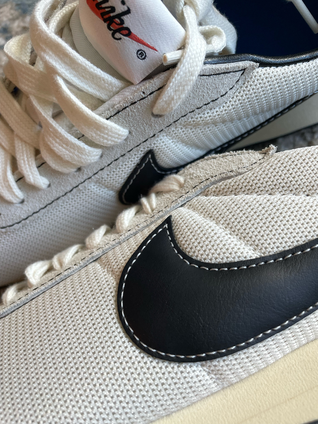 Nike LD-1000 Soft Pearl Muslin 착용 스타일 - 2