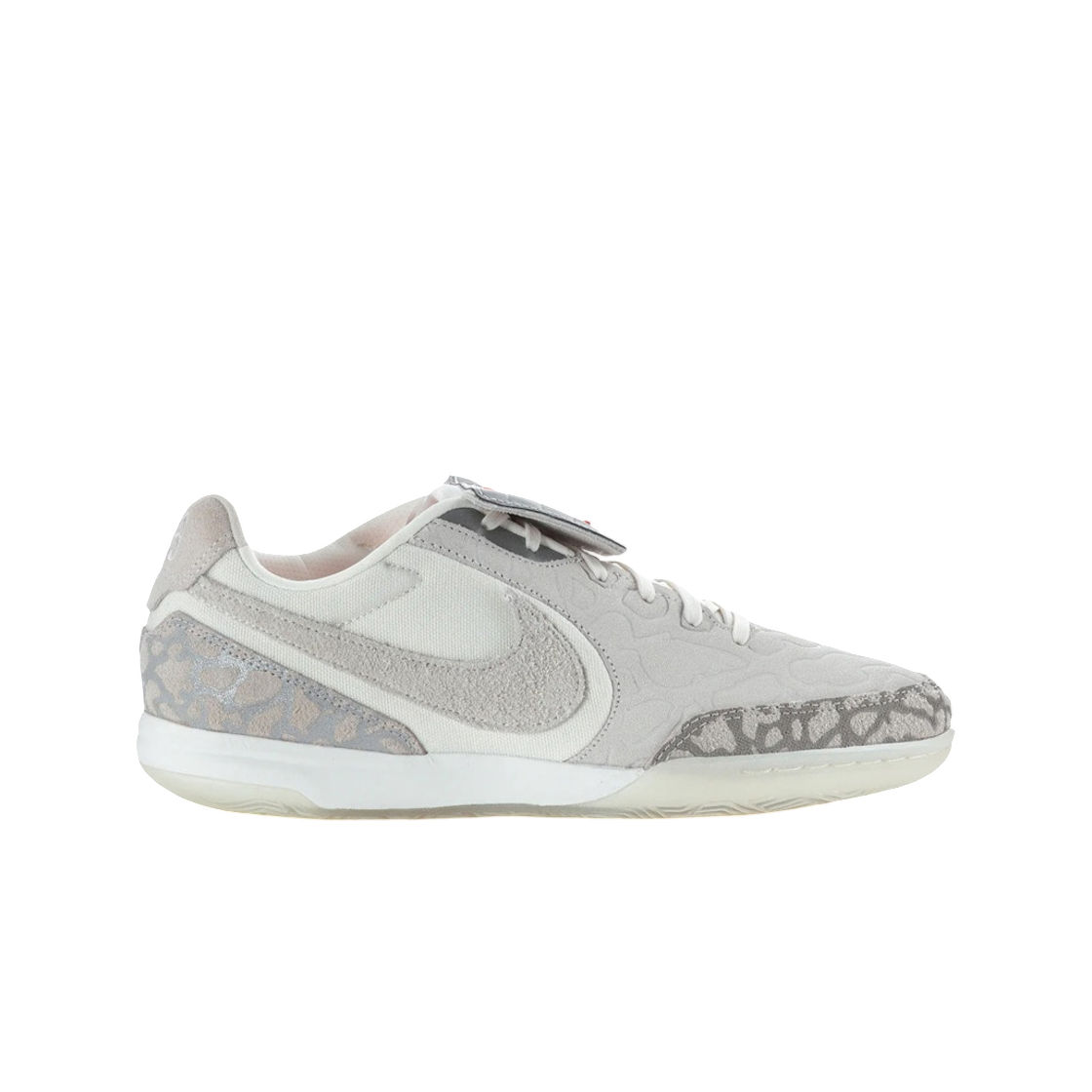 II7579-016 Nike x CBF Brazil Nike Tiempo Streetgato SE Phantom Infrared 23 Sail