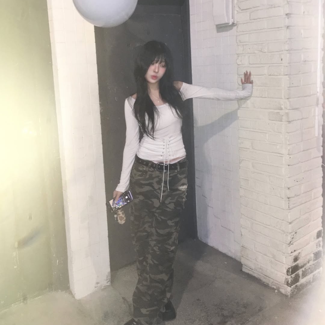 MAINBOOTH Destroyed Camo Pants CAMO 착용 스타일 - 8