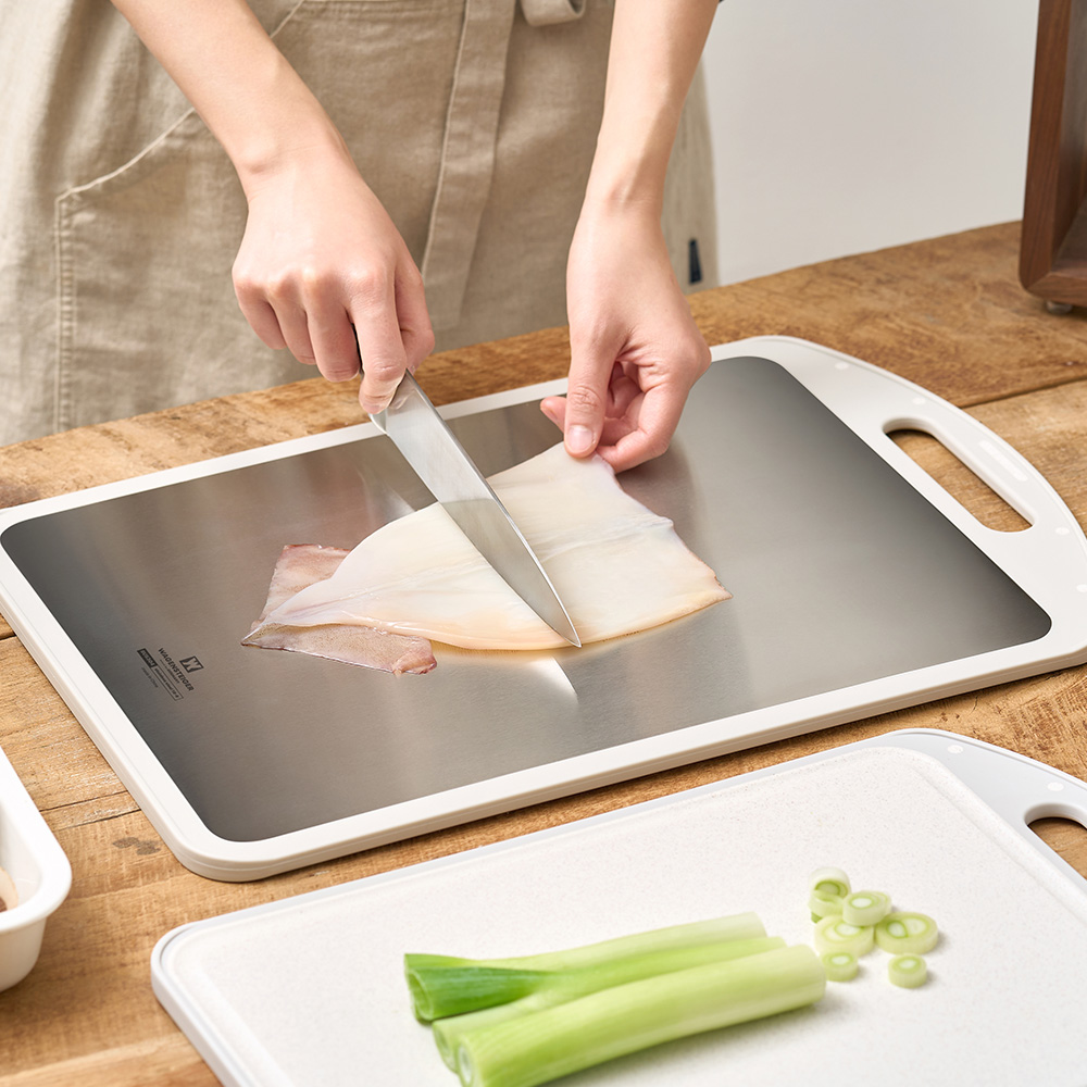 바겐슈타이거 스텐 304 스틸라이너 양면도마 (대)(WAGENSTEIGER Stainless 304 Steeliner Double-sided Cutting Board L) - 2