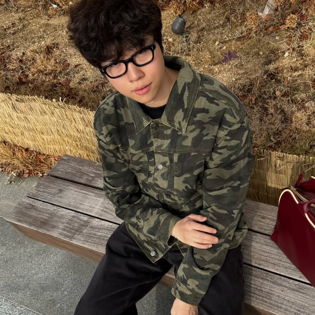 MAINBOOTH Destroyed Camo Trucker Jacket CAMO 착용 스타일 - 4