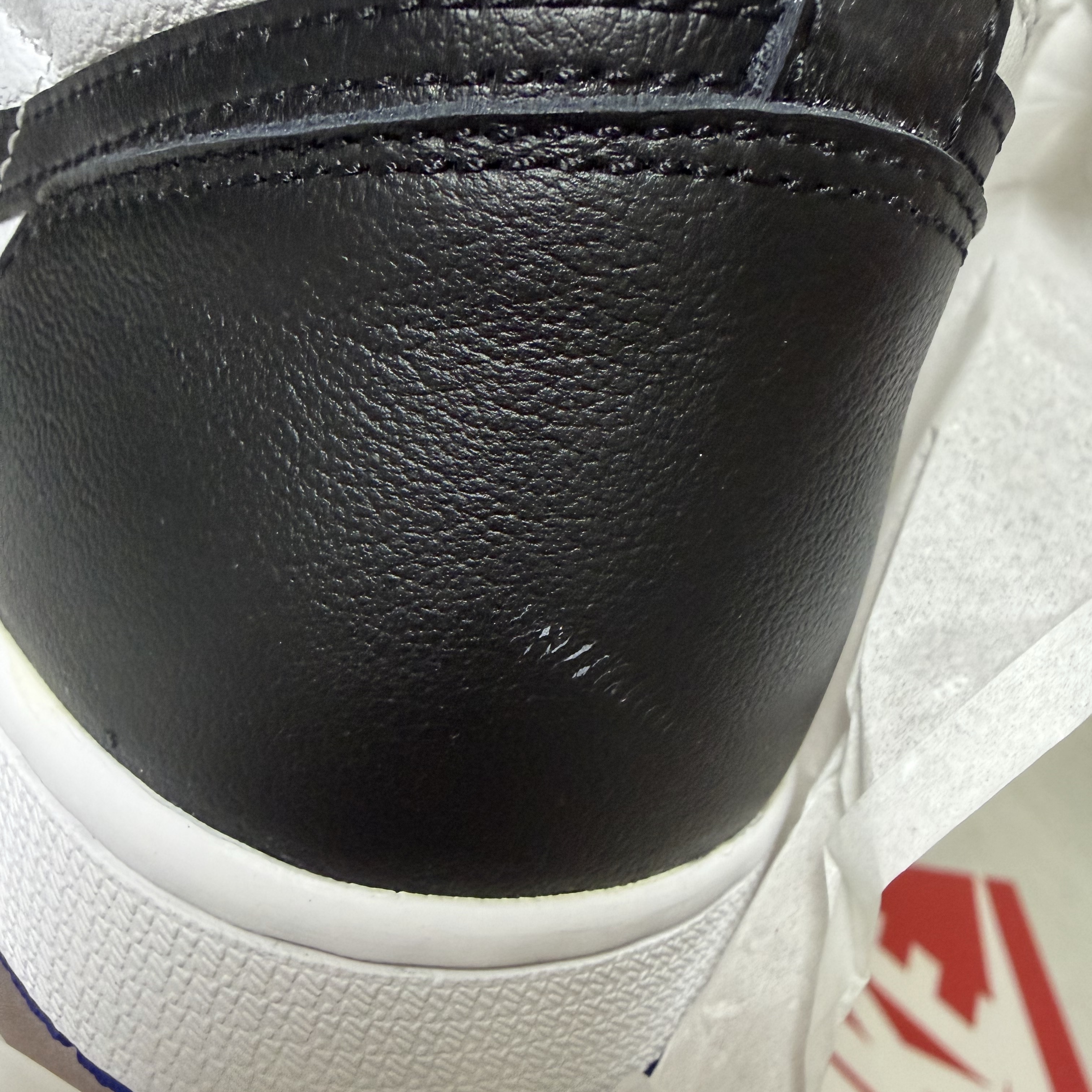 Jordan 1 Retro High OG Royal Toe 착용 스타일 - 3