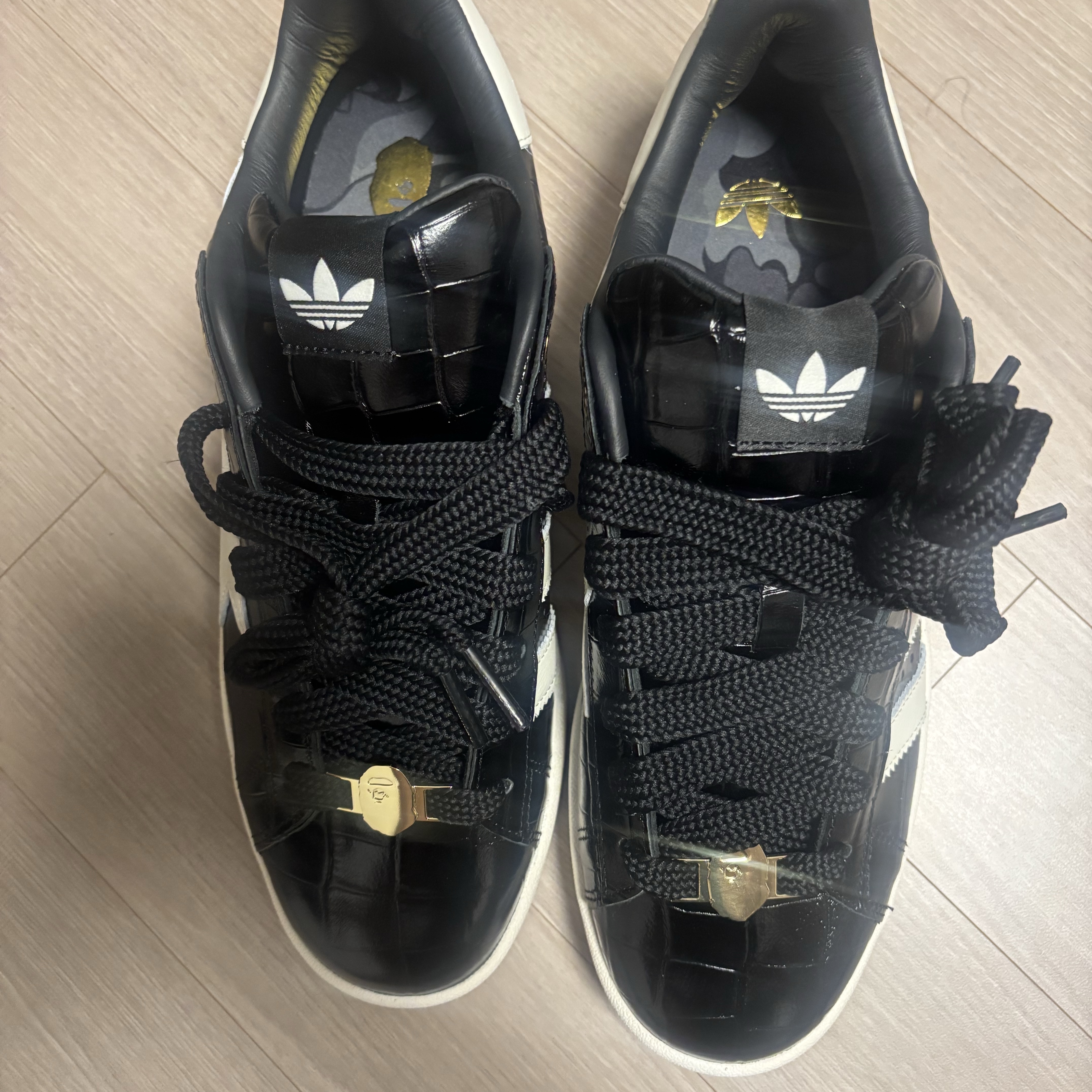 Adidas x BAPE Campus 00s Core Black Off White 착용 스타일