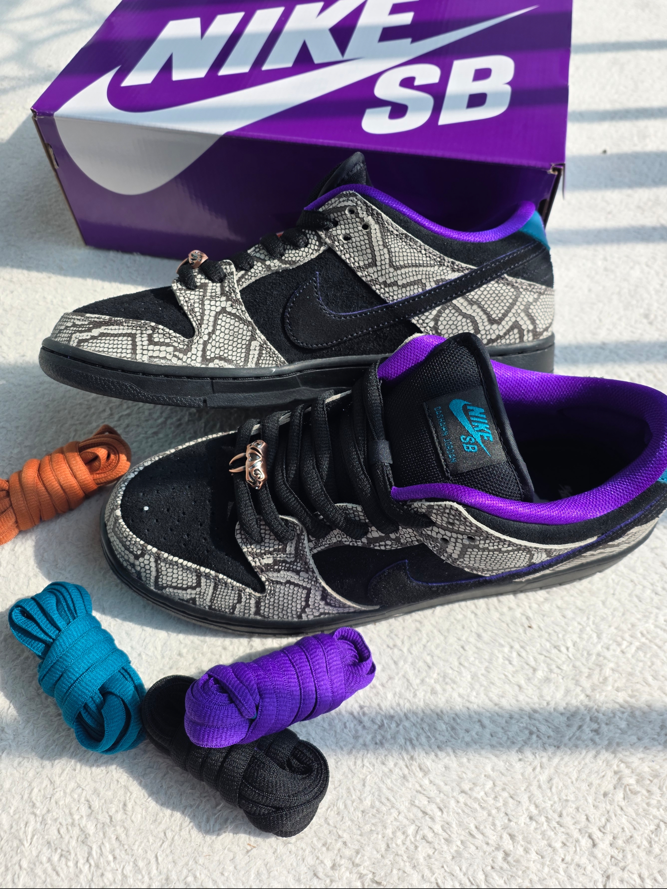 Nike x Dashawn Jordan SB Dunk Low String Black 착용 스타일 - 1