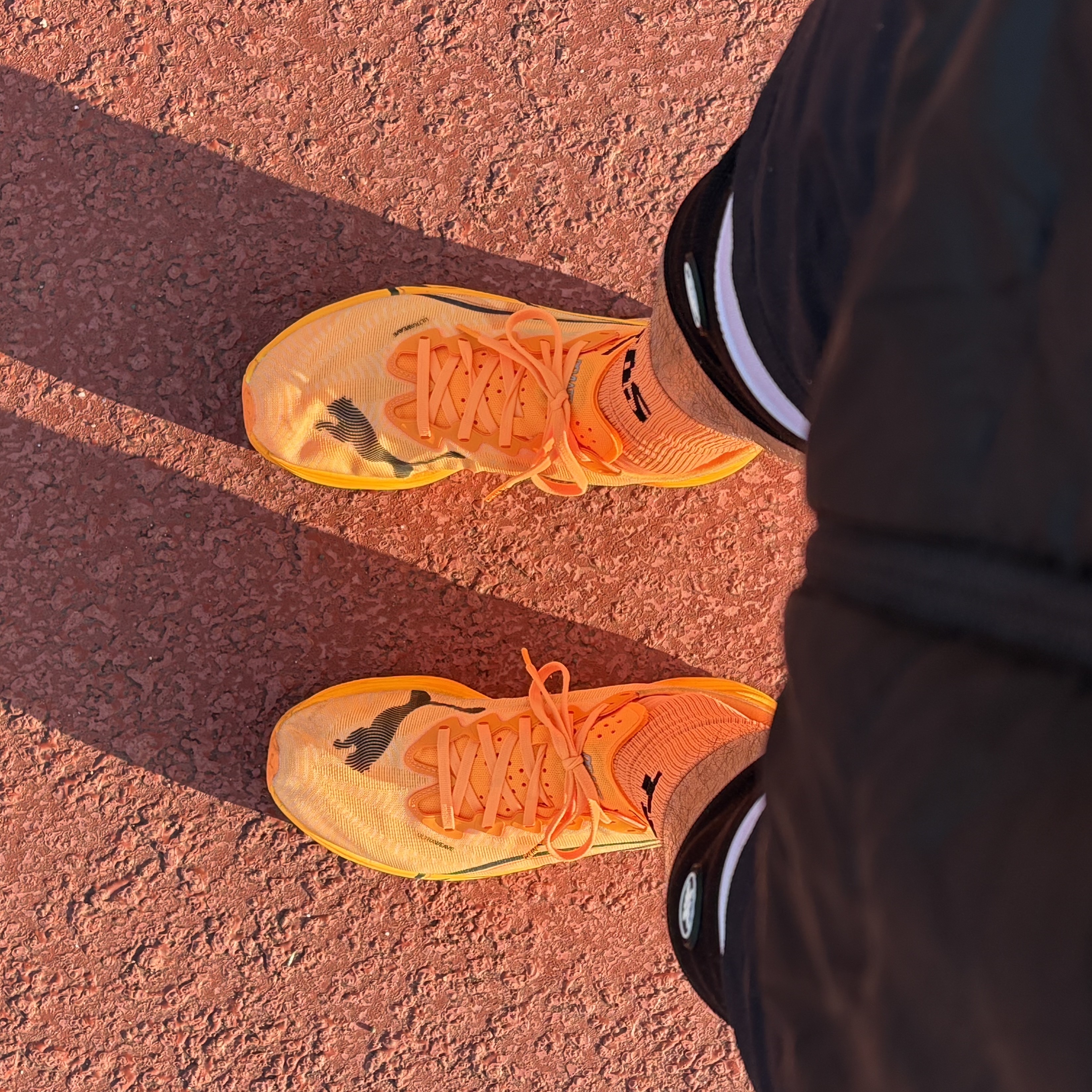 Puma Deviate Nitro Elite 3 Heat Fire Black 착용 스타일