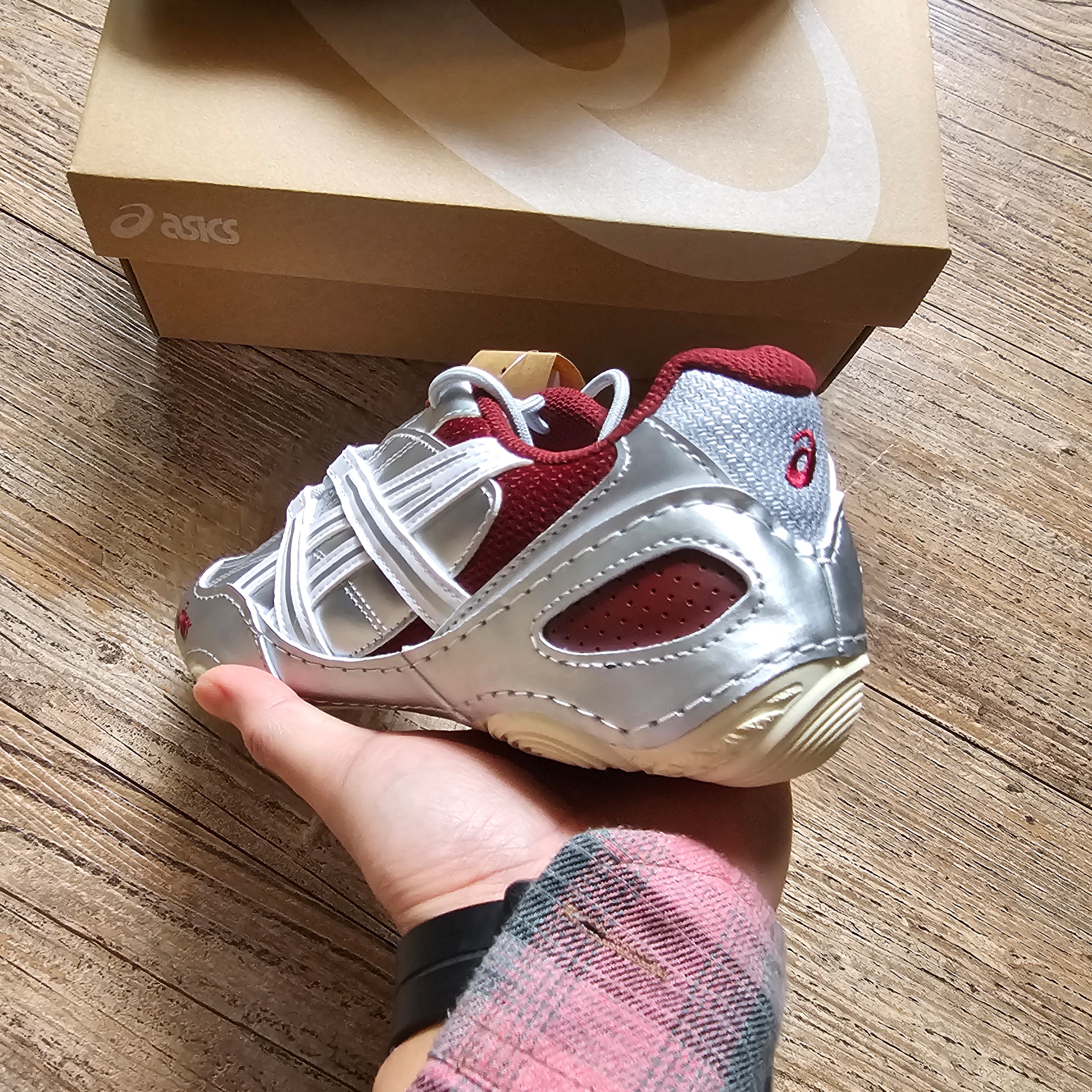 Asics Hypersync Piedmont Grey Pure Silver 착용 스타일 - 4