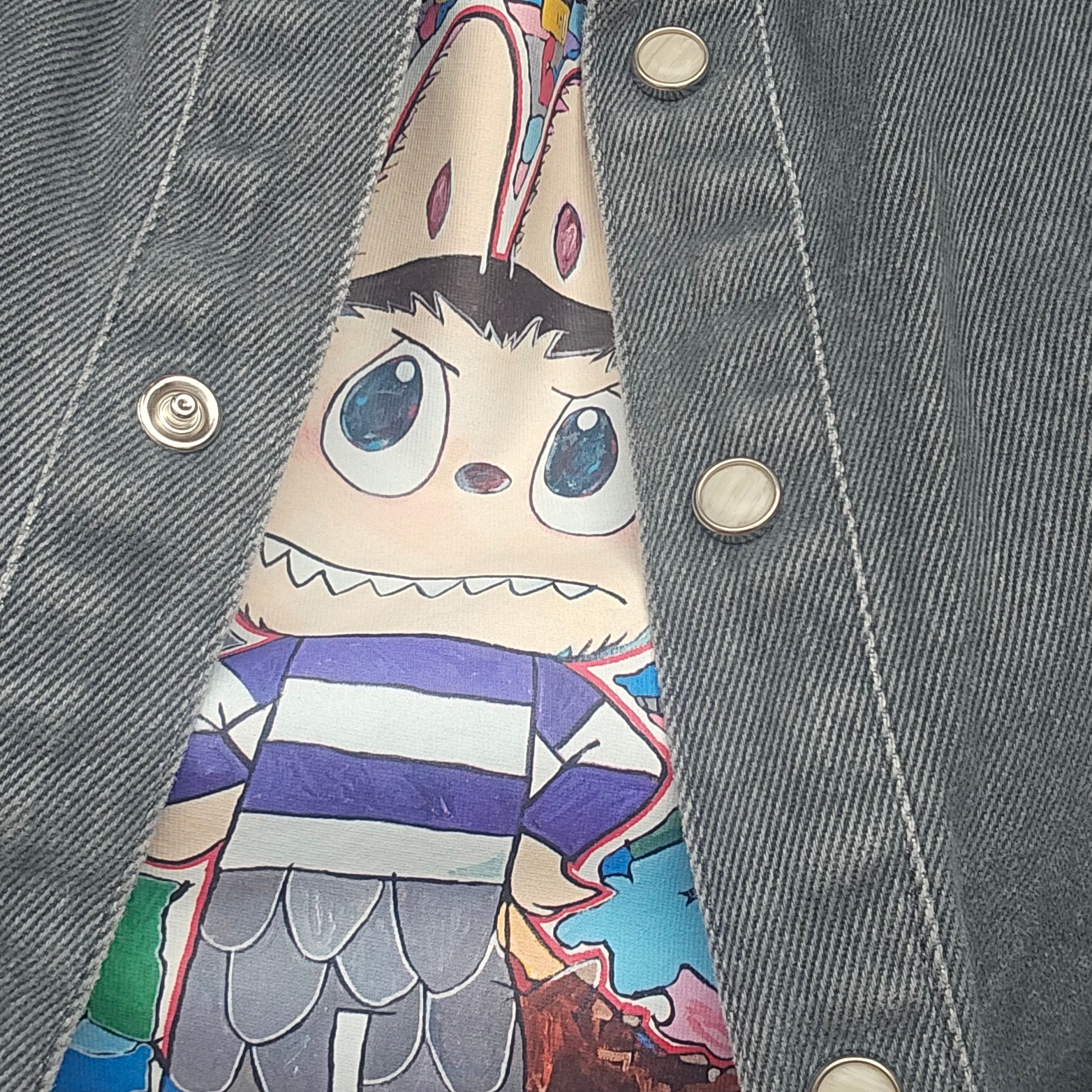 (Kids) Uniqlo x Pop Mart UT Graphic T-Shirt I Dark Gray - KR 착용 스타일 - 1