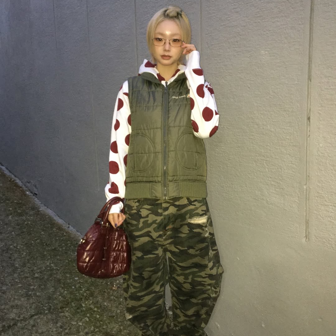 [트리플적립] MAINBOOTH Destroyed Camo Pants CAMO 착용 스타일 - 1