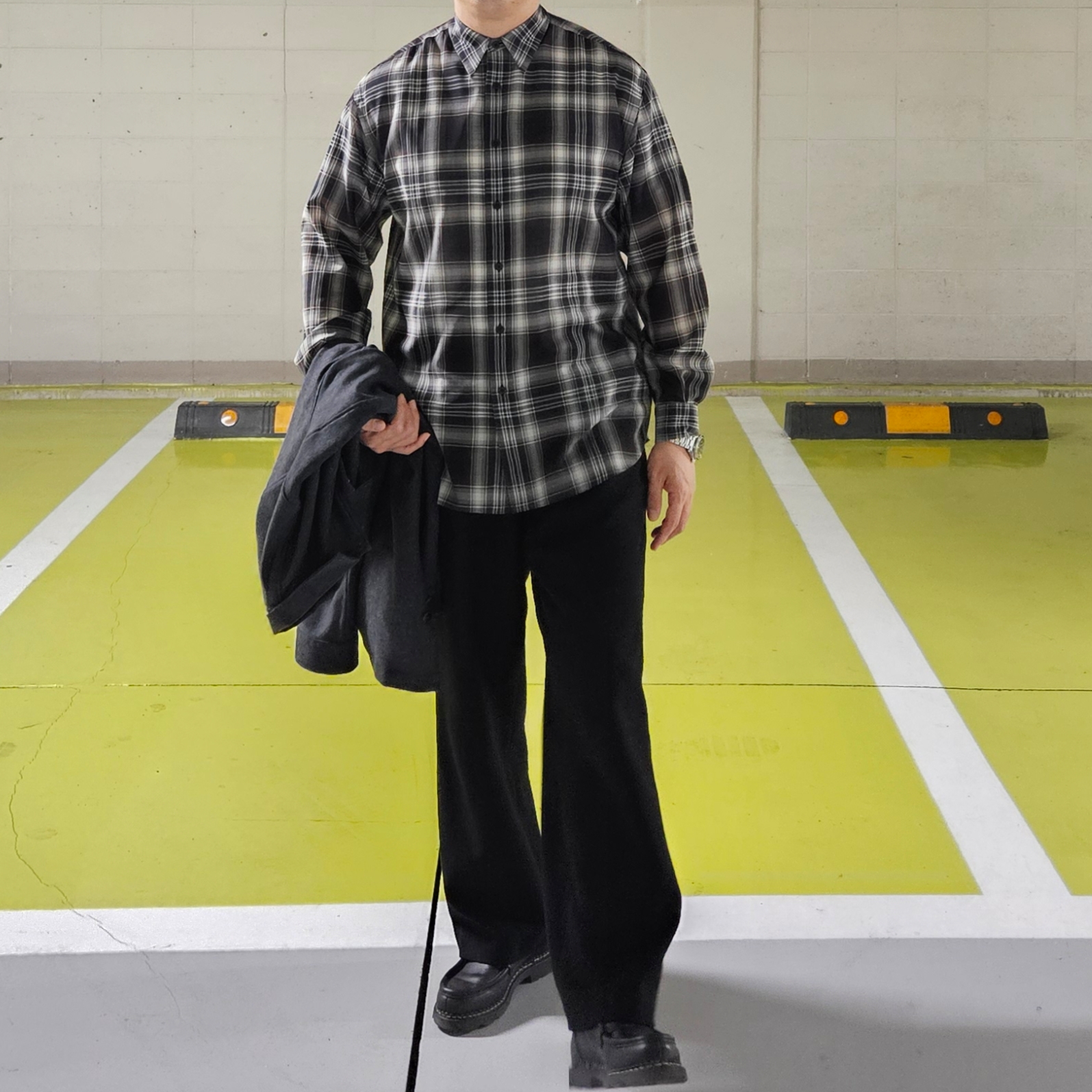 Paraboot Reims Lisse Black, Auralee Wool Recycled Polyester Cloth Shirt Black Check - 21AW 착용 스타일 - 2