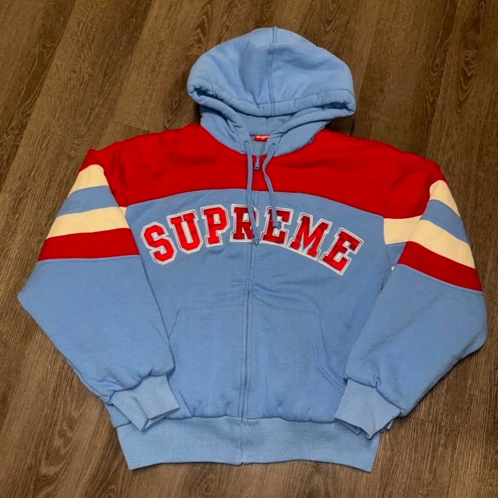Supreme Filled Zip Up Hooded Sweatshirt Light Blue - 26SS 착용 스타일 - 1