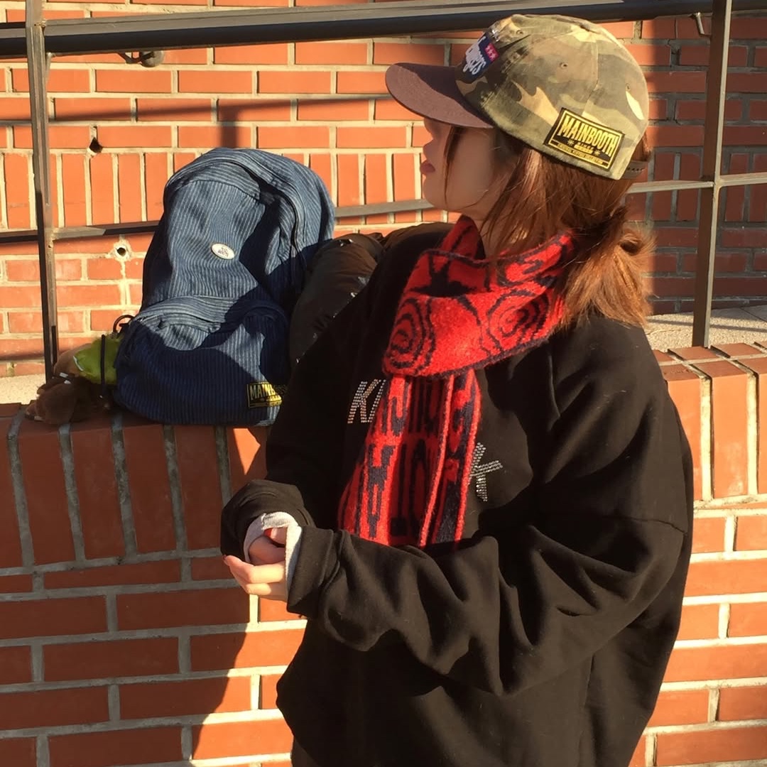 MAINBOOTH Cinefingers Ball Cap CAMO 착용 스타일 - 2