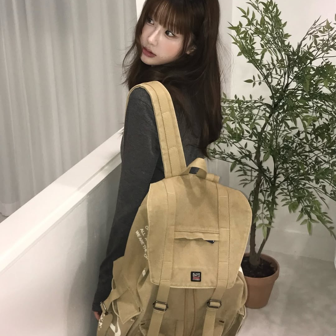 SPORT CHAMBER SC Sporty Rucksack BEIGE 착용 스타일 - 1
