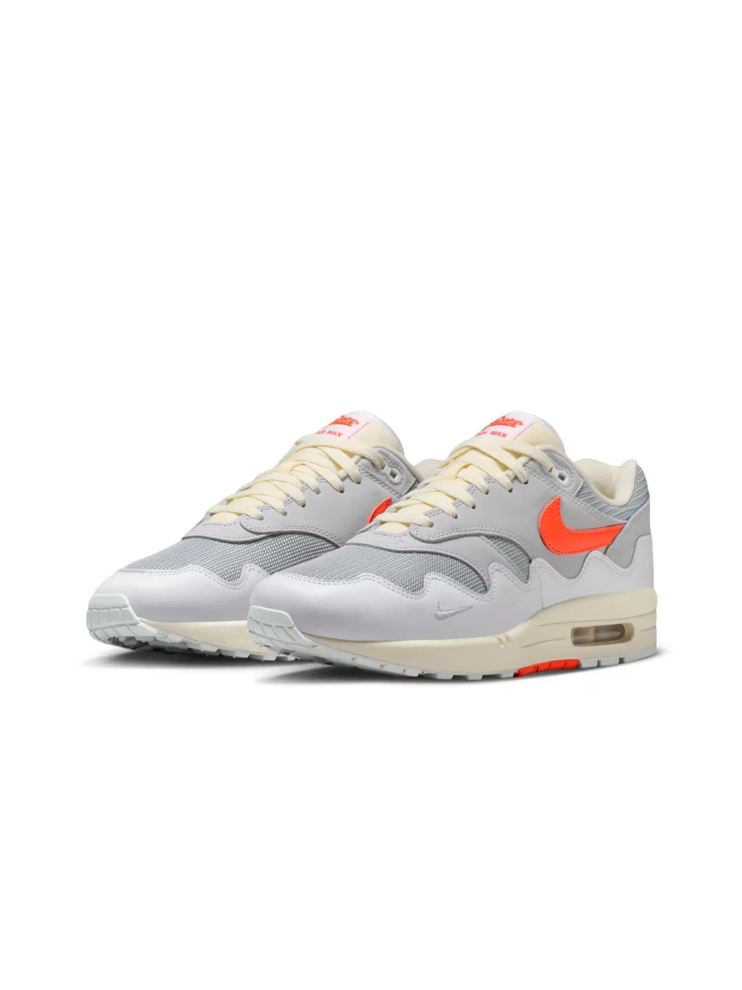 Nike x Patta Air Max 1 White Hyper Crimson 착용 스타일 - 3